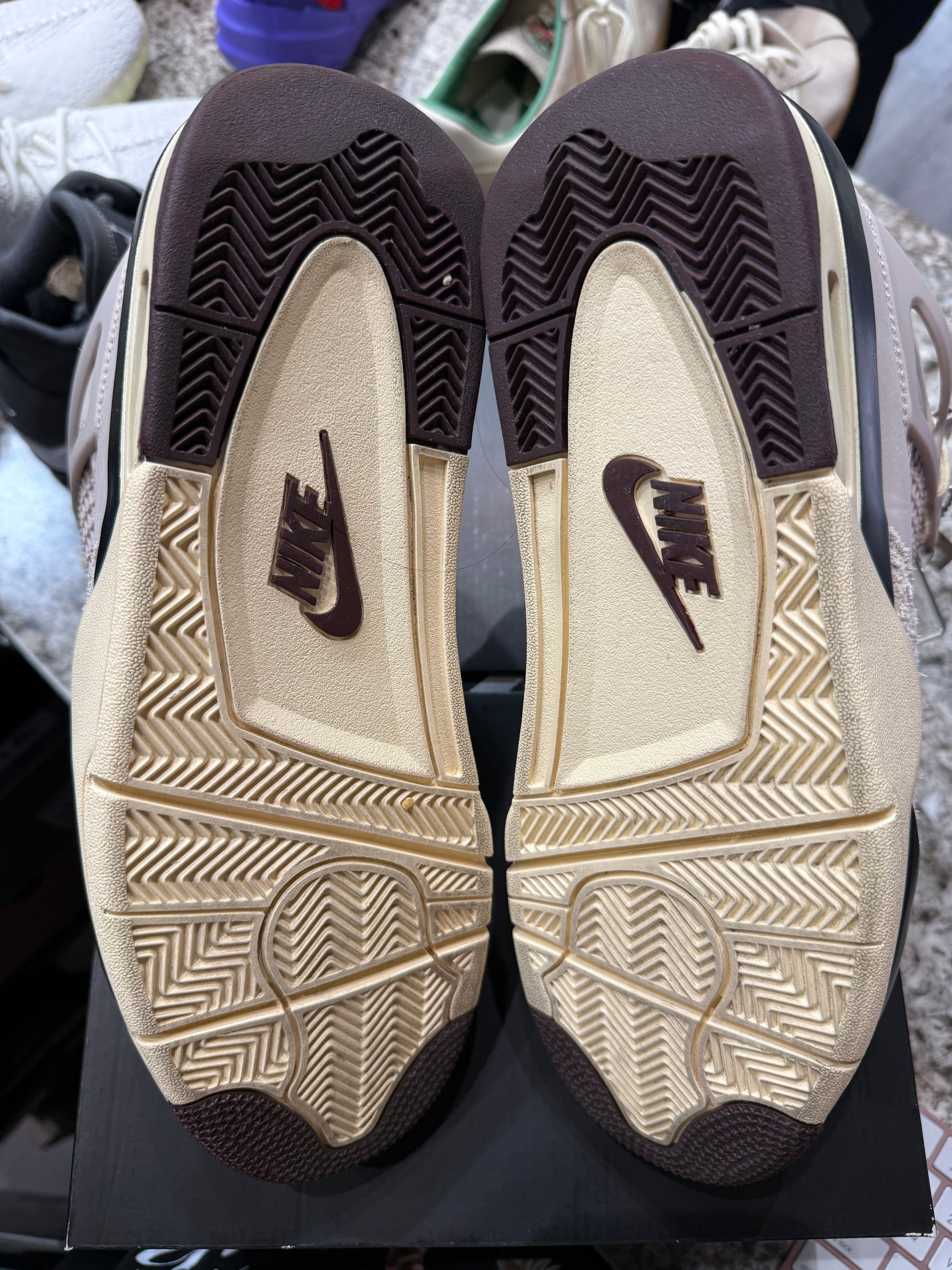 Jordan 4 Retro OG SP A Ma Maniére While You Were Sleeping (Women's)