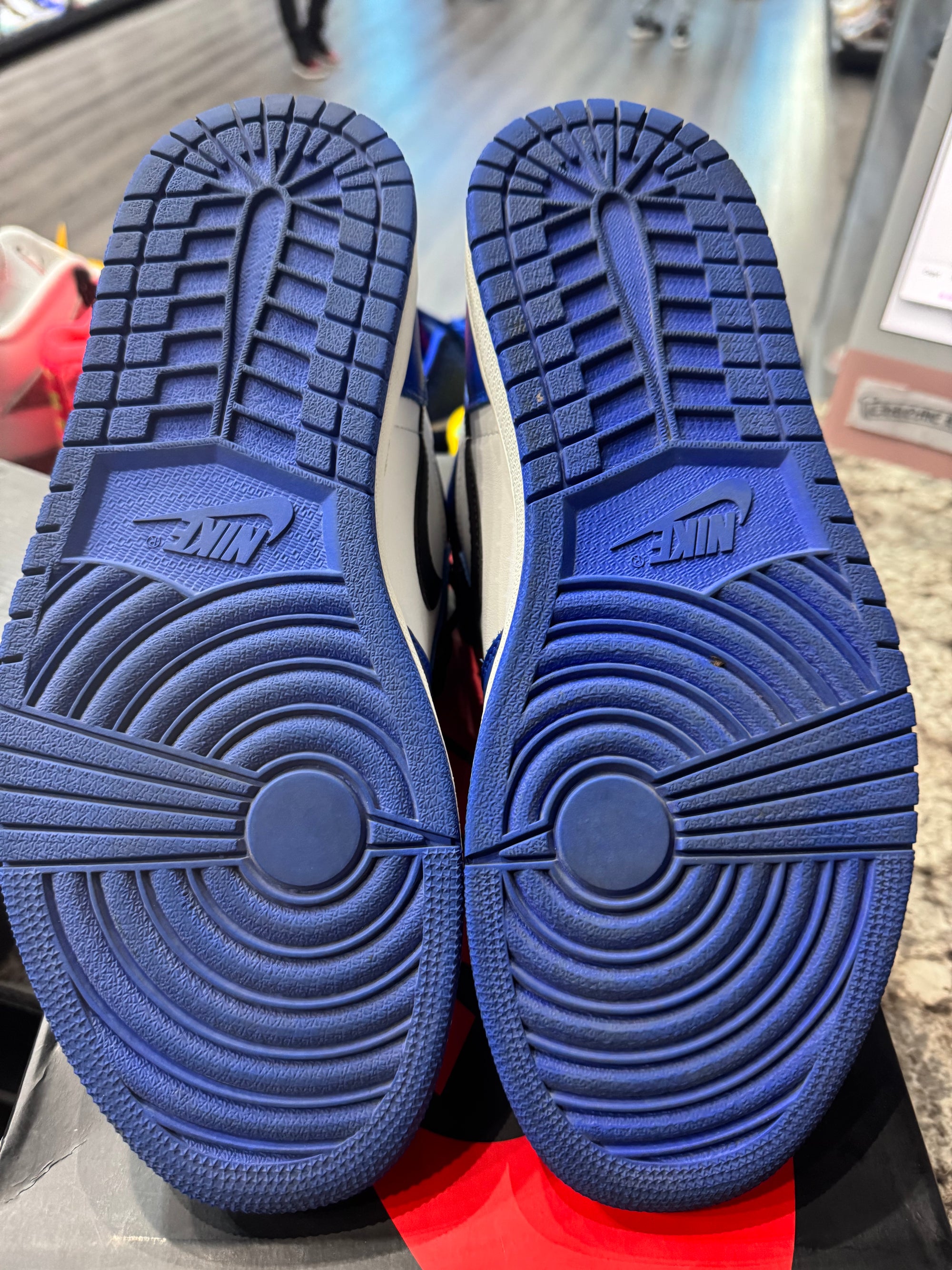 Jordan 1 Retro High Game Royal