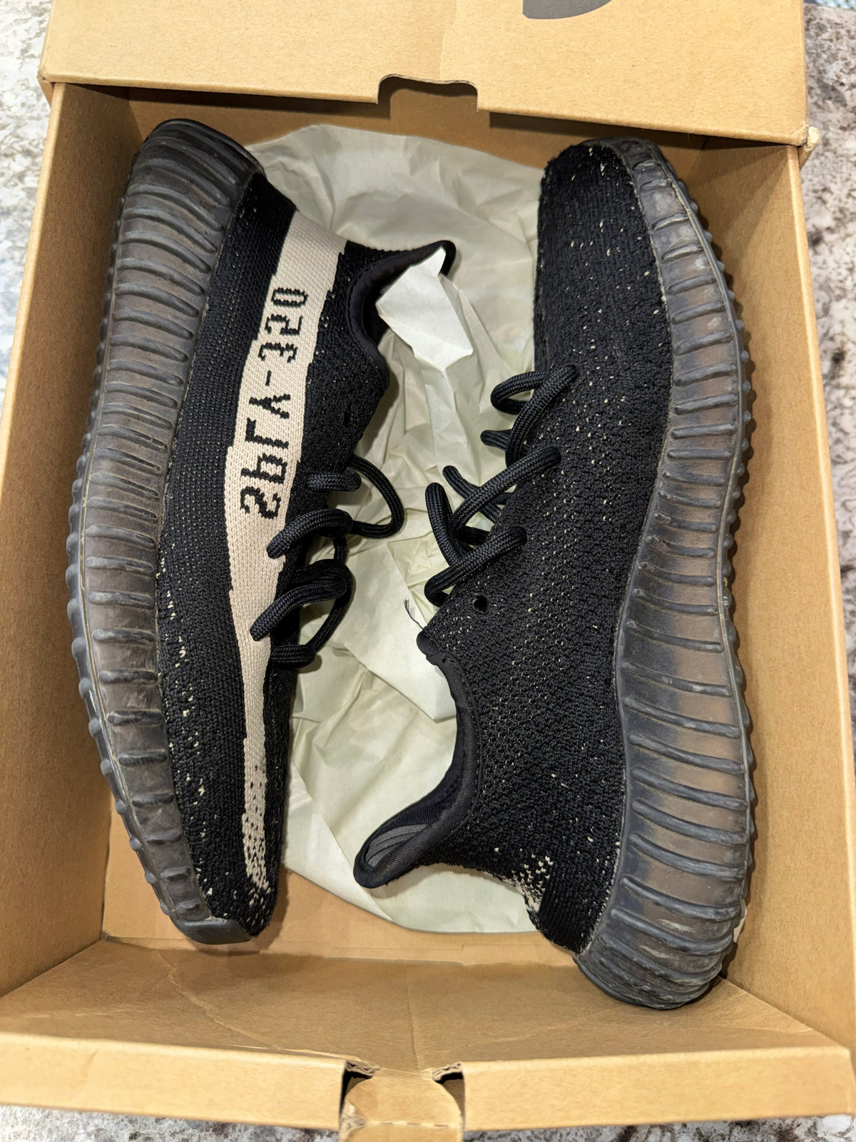 adidas Yeezy Boost 350 V2 Core Black White