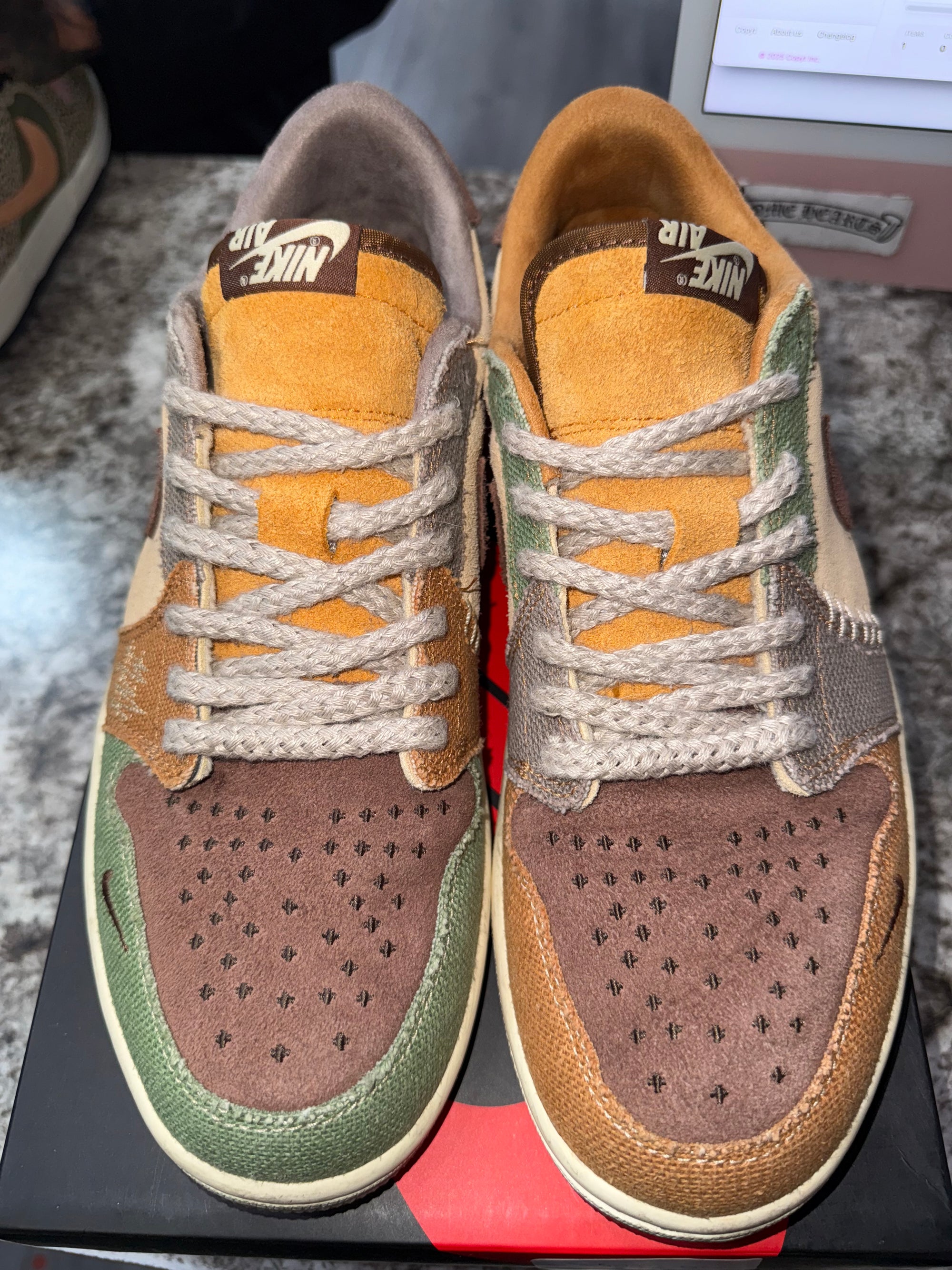 Jordan 1 Retro Low OG Zion Williamson Voodoo