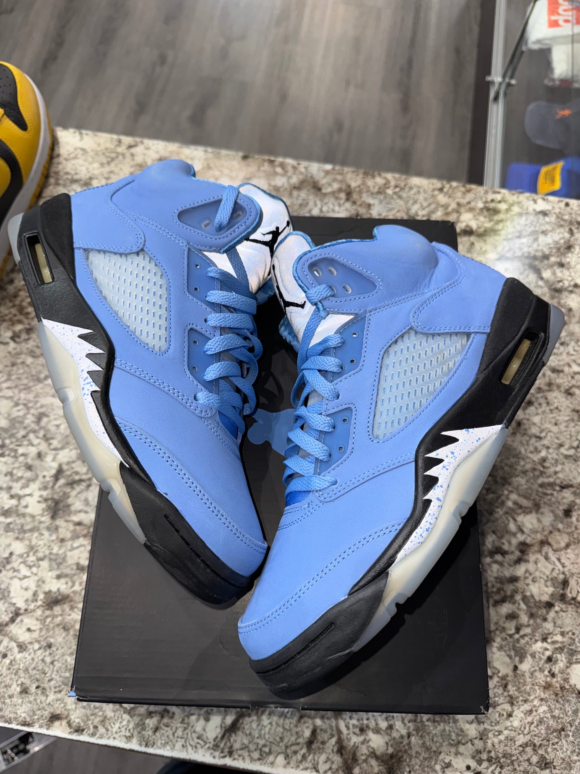 Jordan 5 Retro UNC University Blue