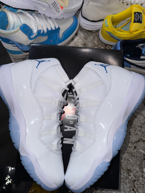 Jordan 11 Retro Legend Blue (2024)