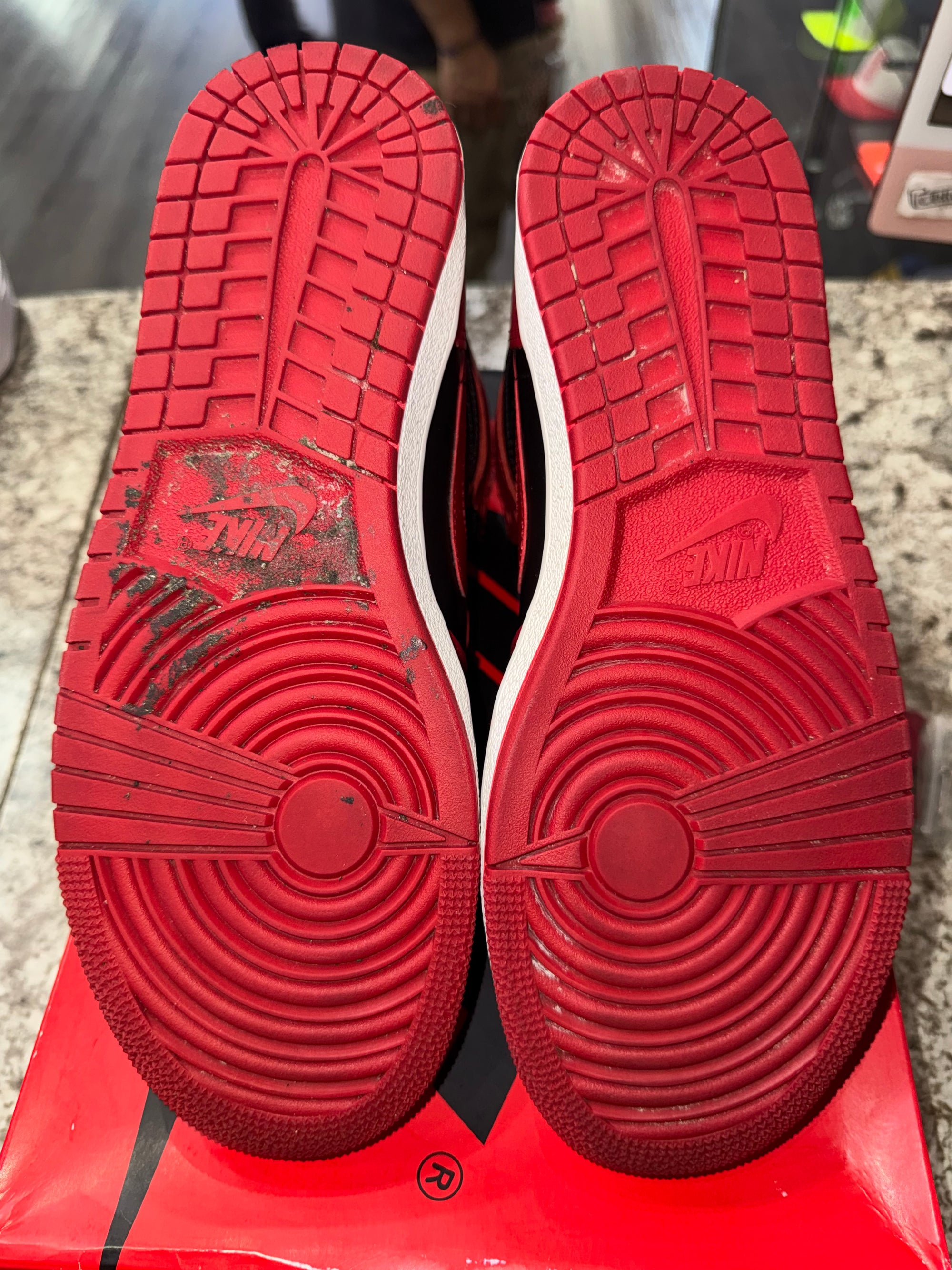 Jordan 1 Retro High '85 Varsity Red