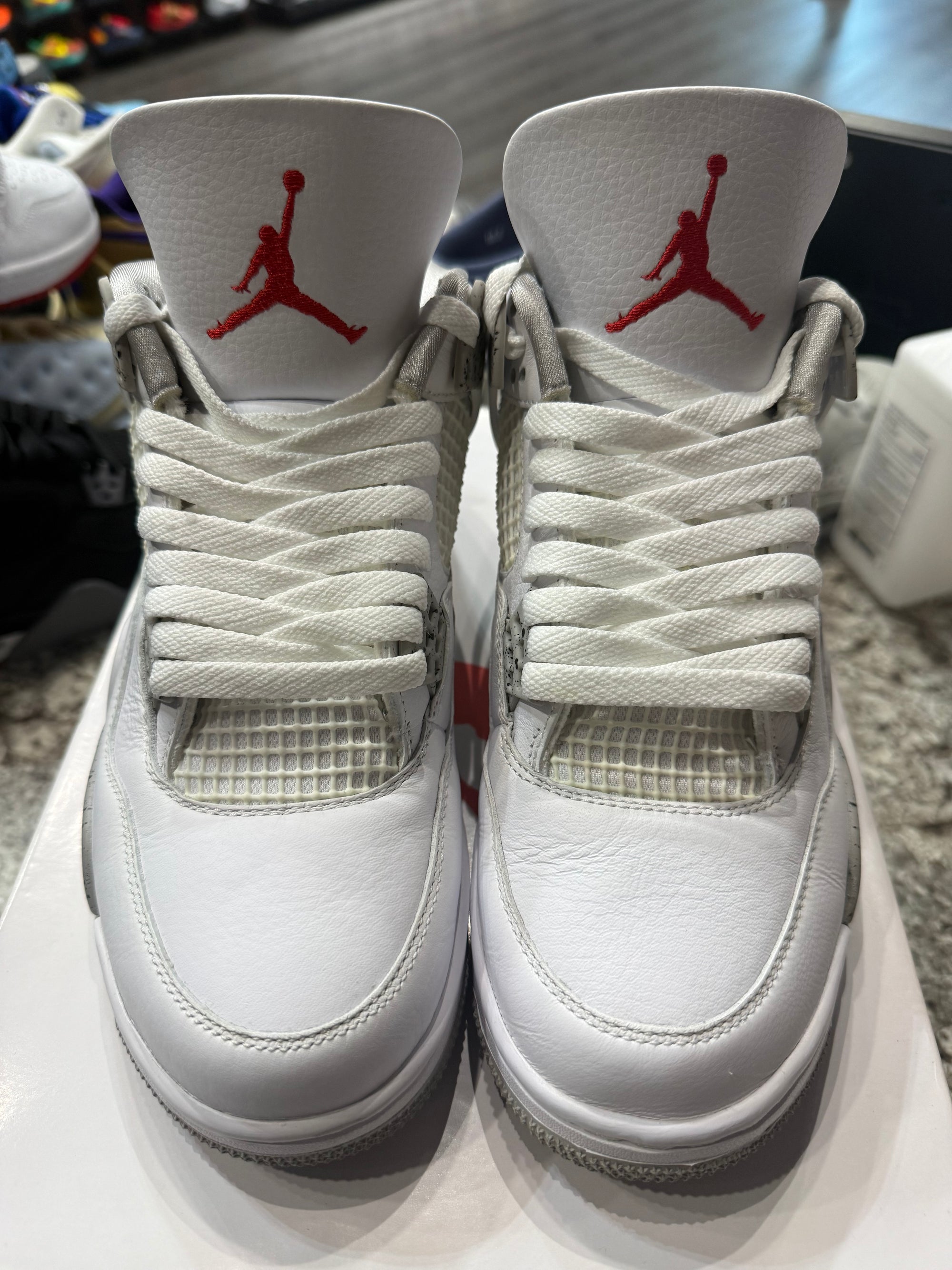 Jordan 4 Retro White Oreo (2021)