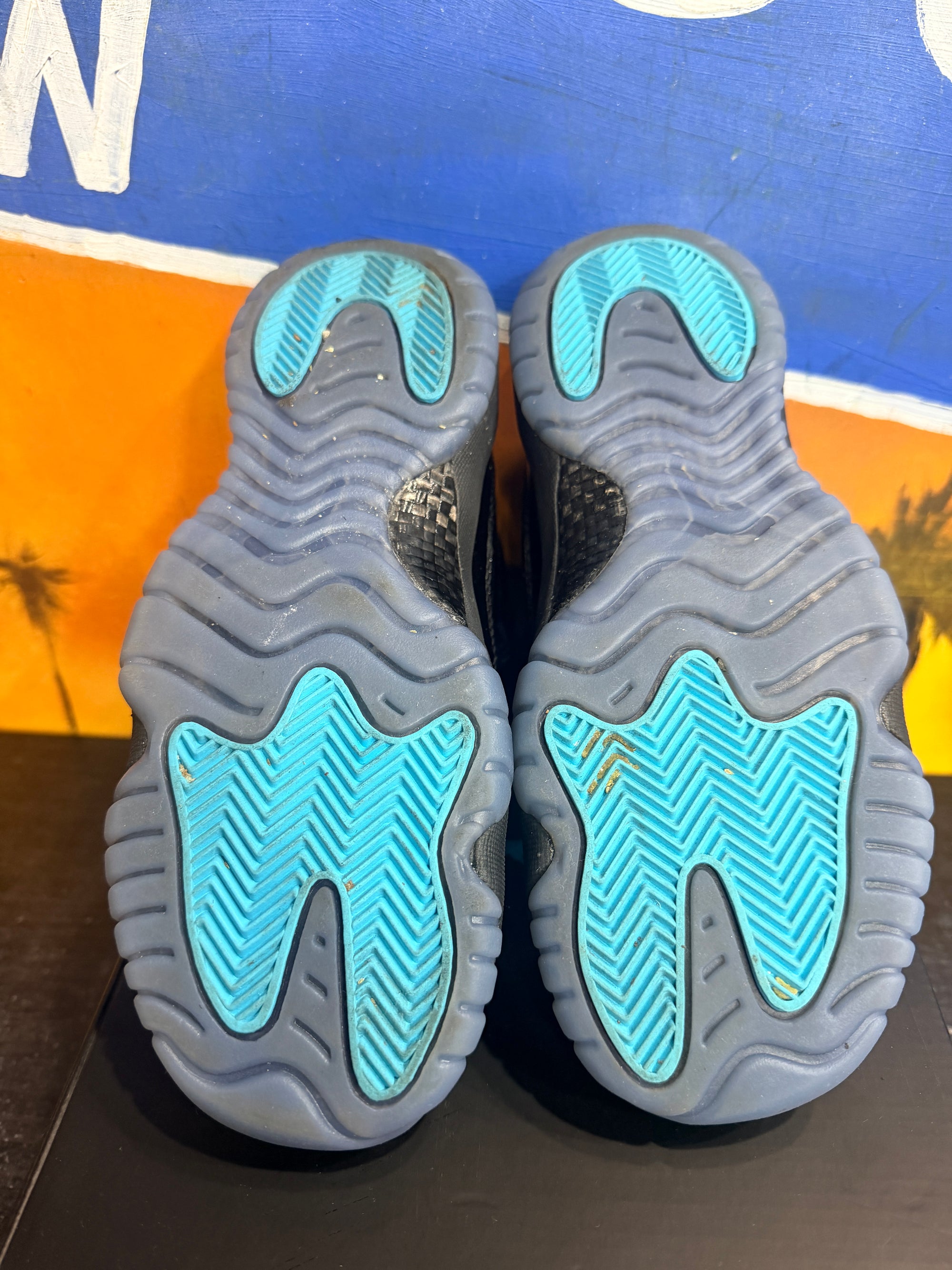 Jordan 11 Retro Gamma Blue (2025) (GS)