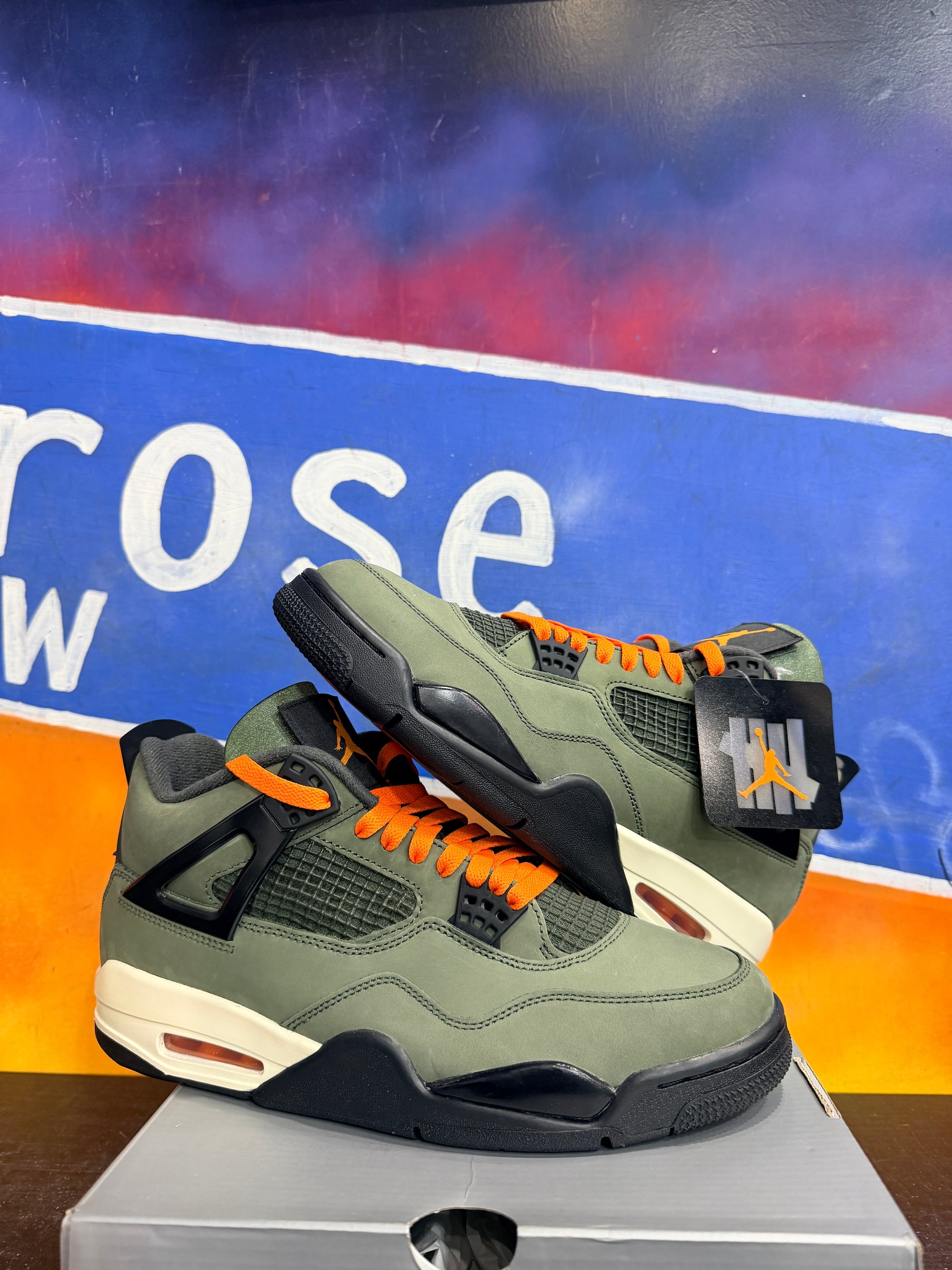 Jordan 4 Retro OG SP Undefeated (2025)