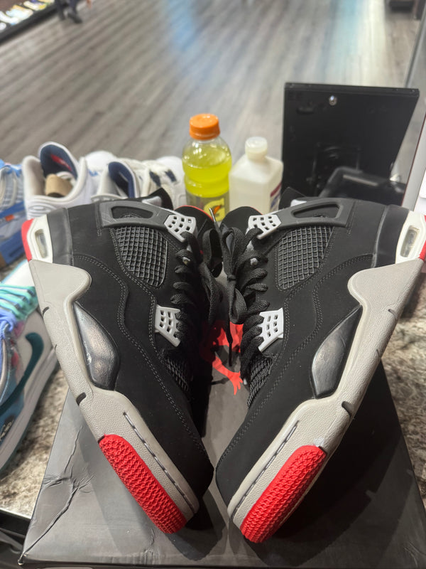 Jordan 4 Retro Bred (2019)