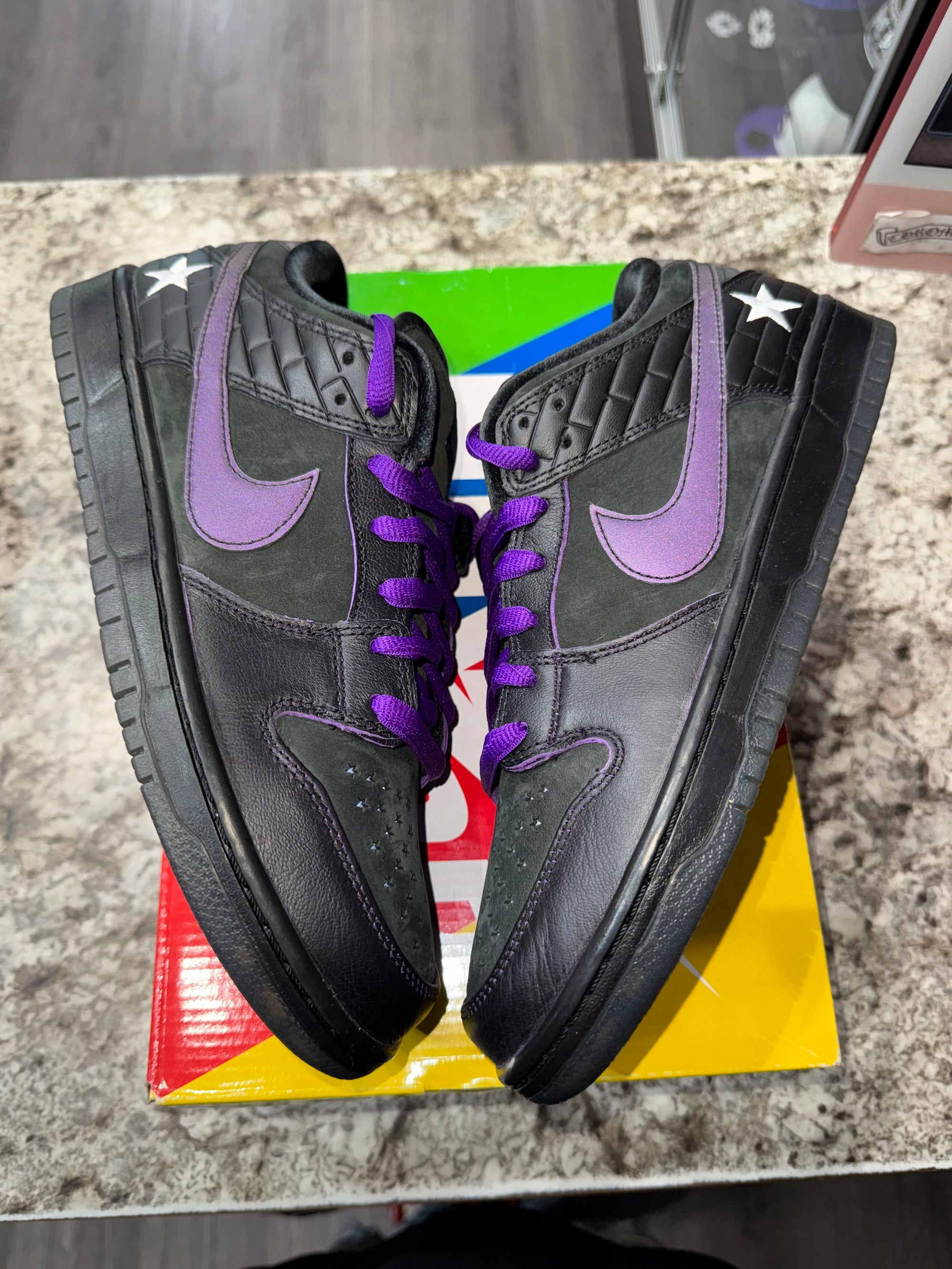 Nike SB Dunk Low Familia First Avenue