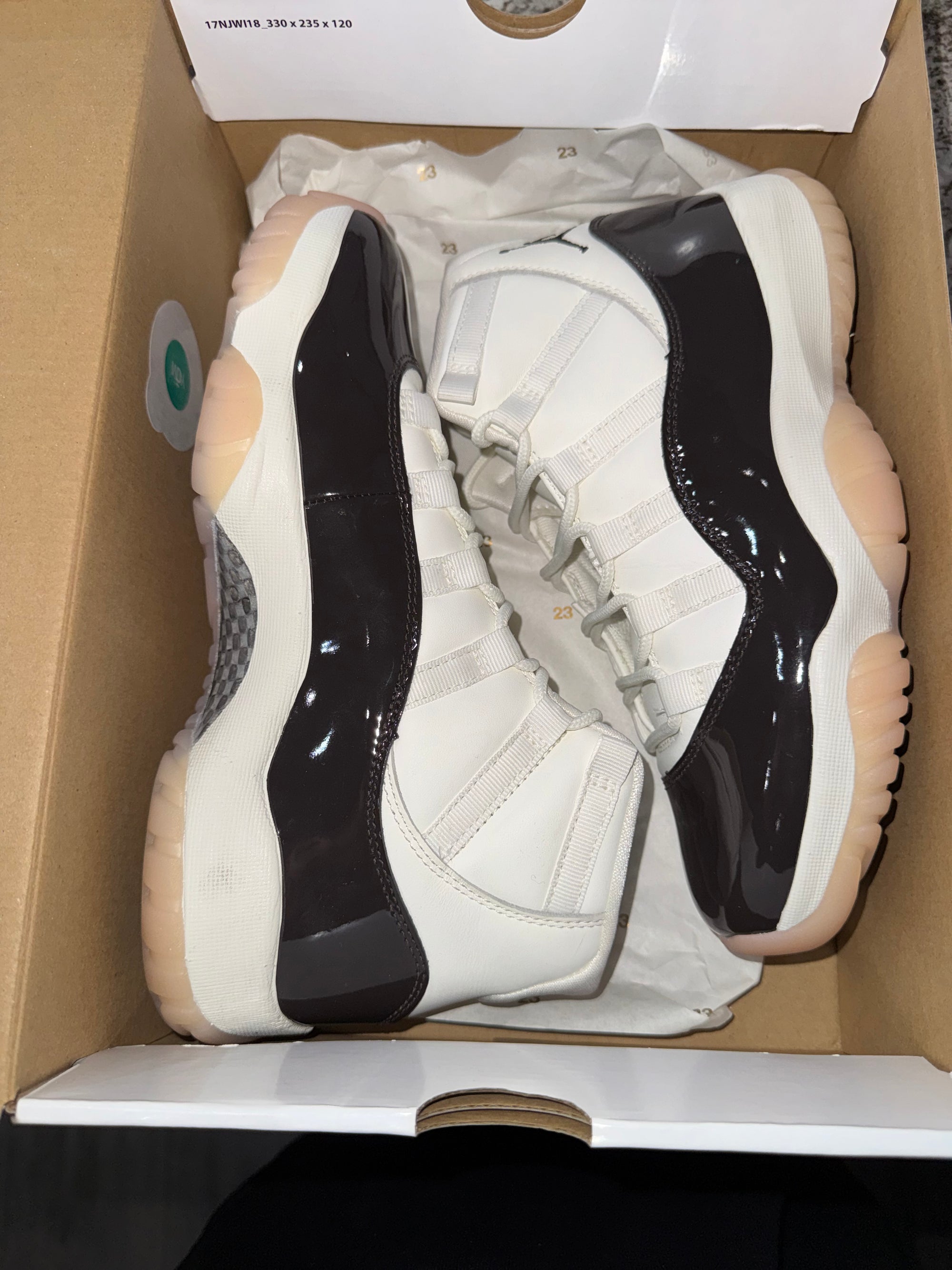 Jordan 11 Retro Neapolitan (Women's)