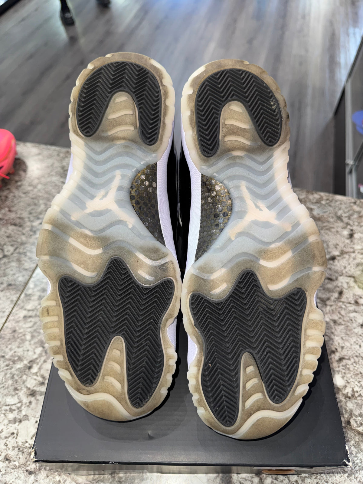 Jordan 11 Retro DMP Gratitude (2023)