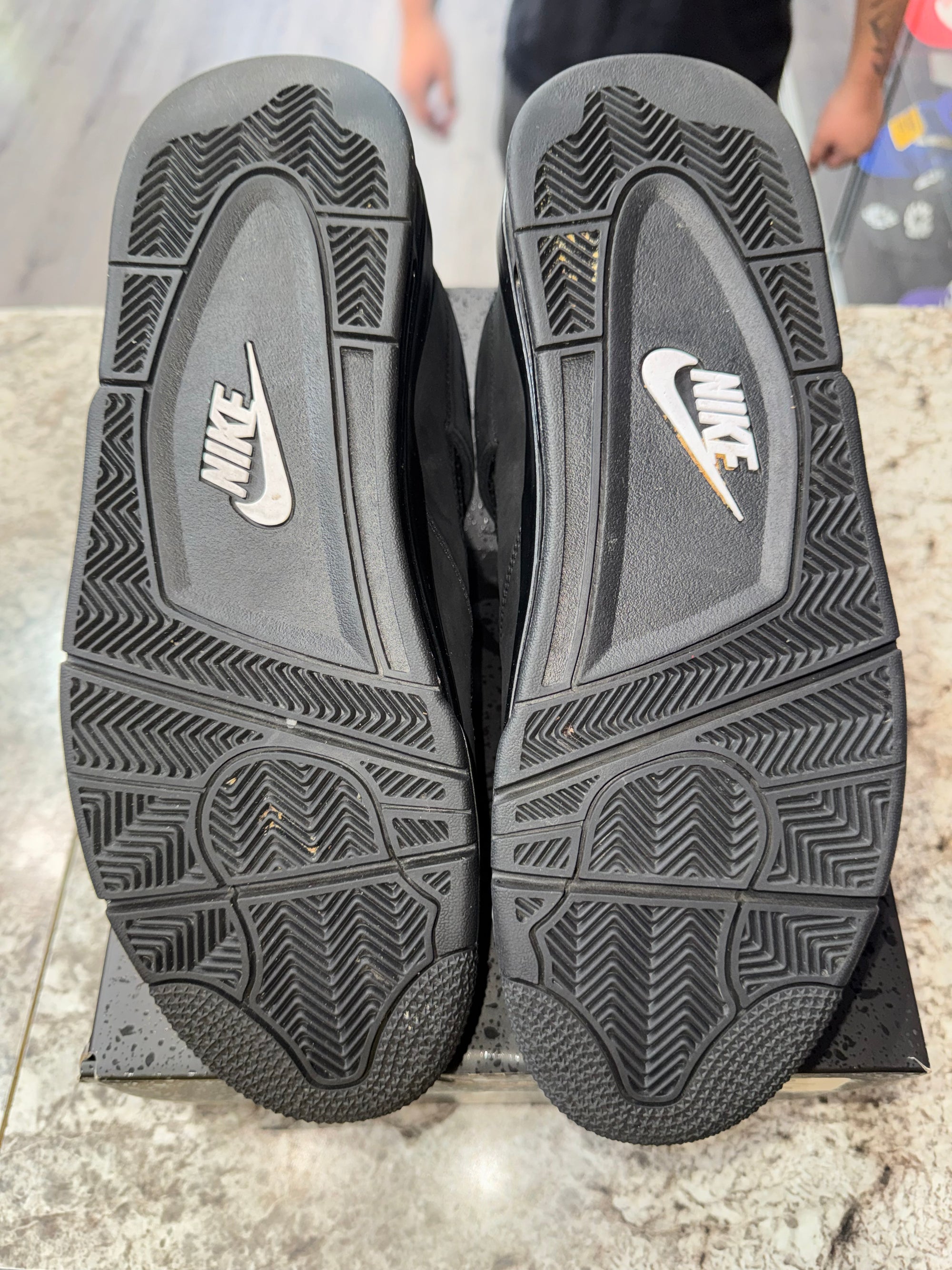 Jordan 4 Retro Black Cat (2025)
