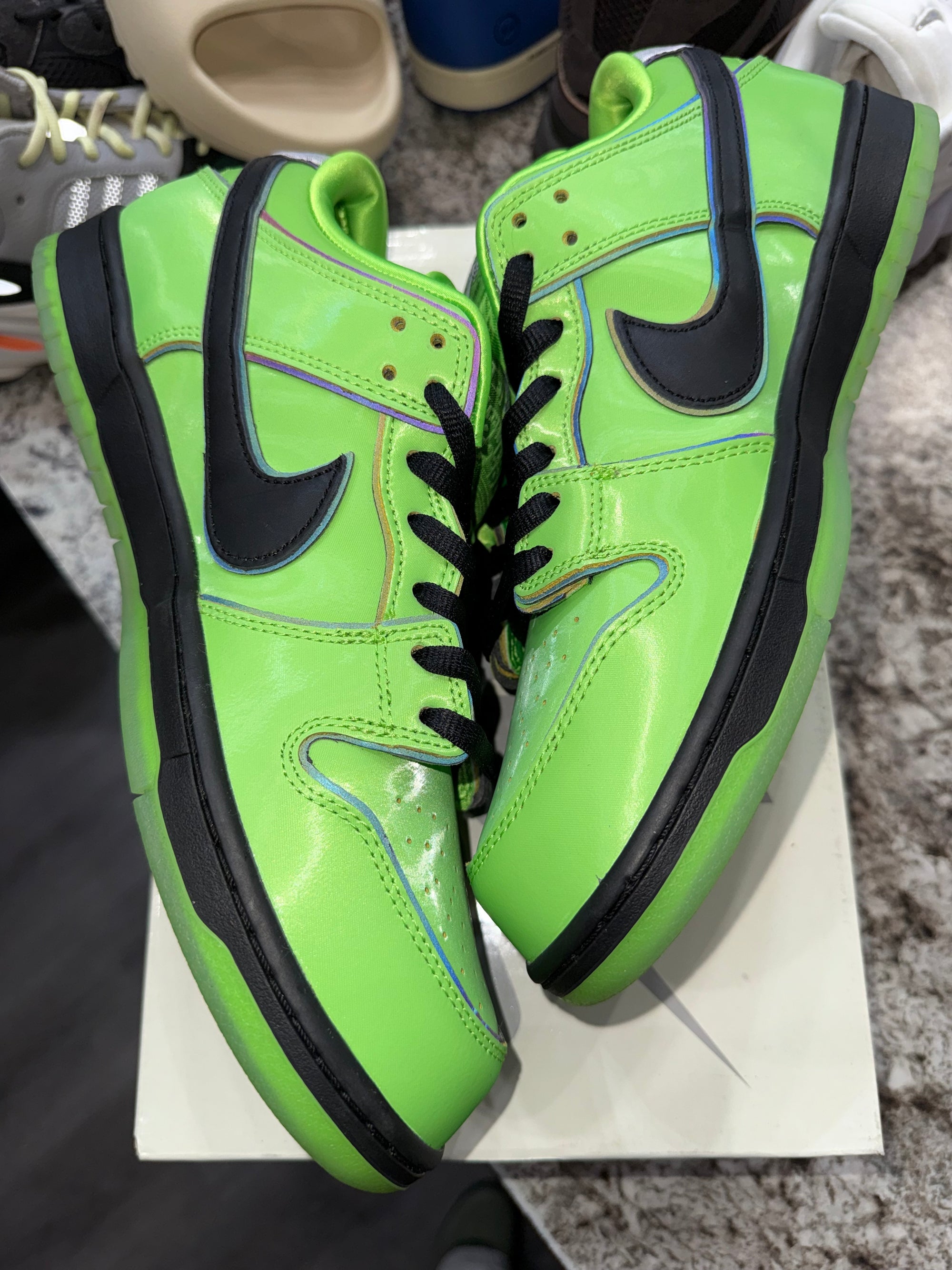 Nike SB Dunk Low The Powerpuff Girls Buttercup