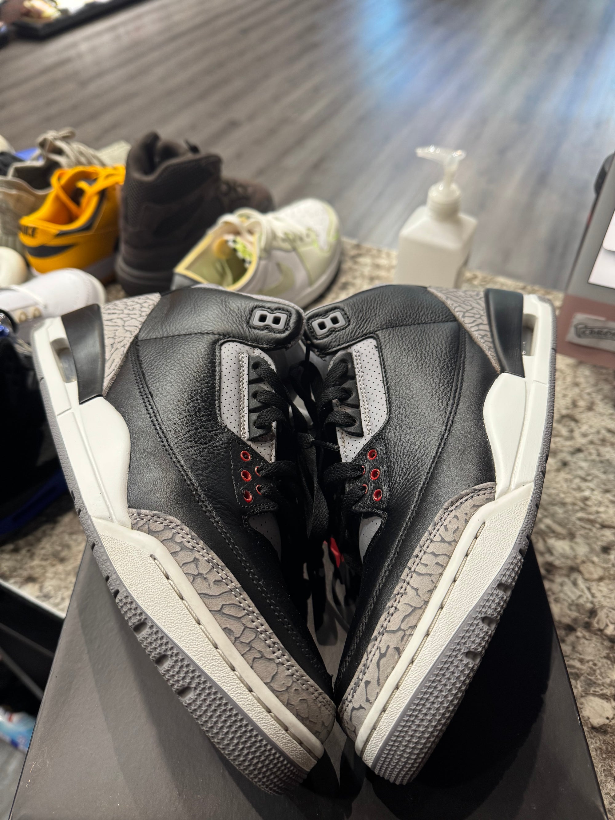 Jordan 3 Retro OG Black Cement (2024)