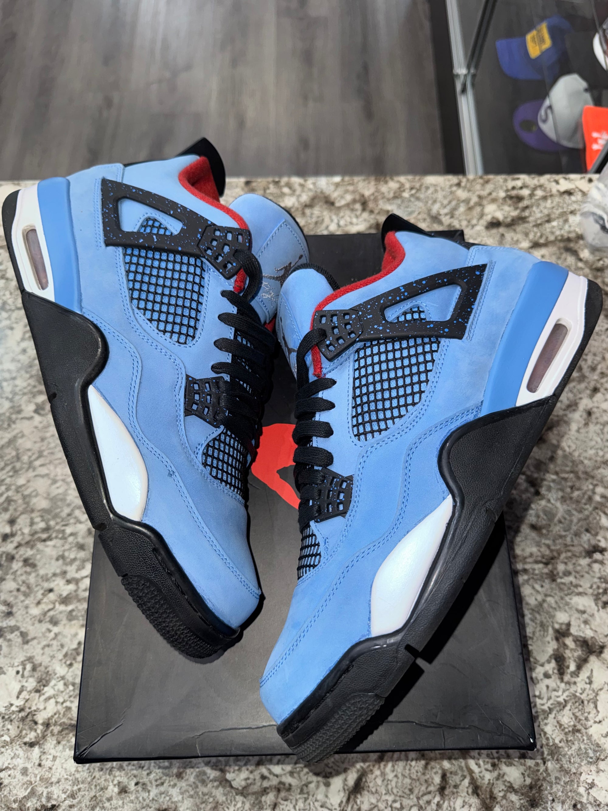 Jordan 4 Retro Travis Scott Cactus Jack