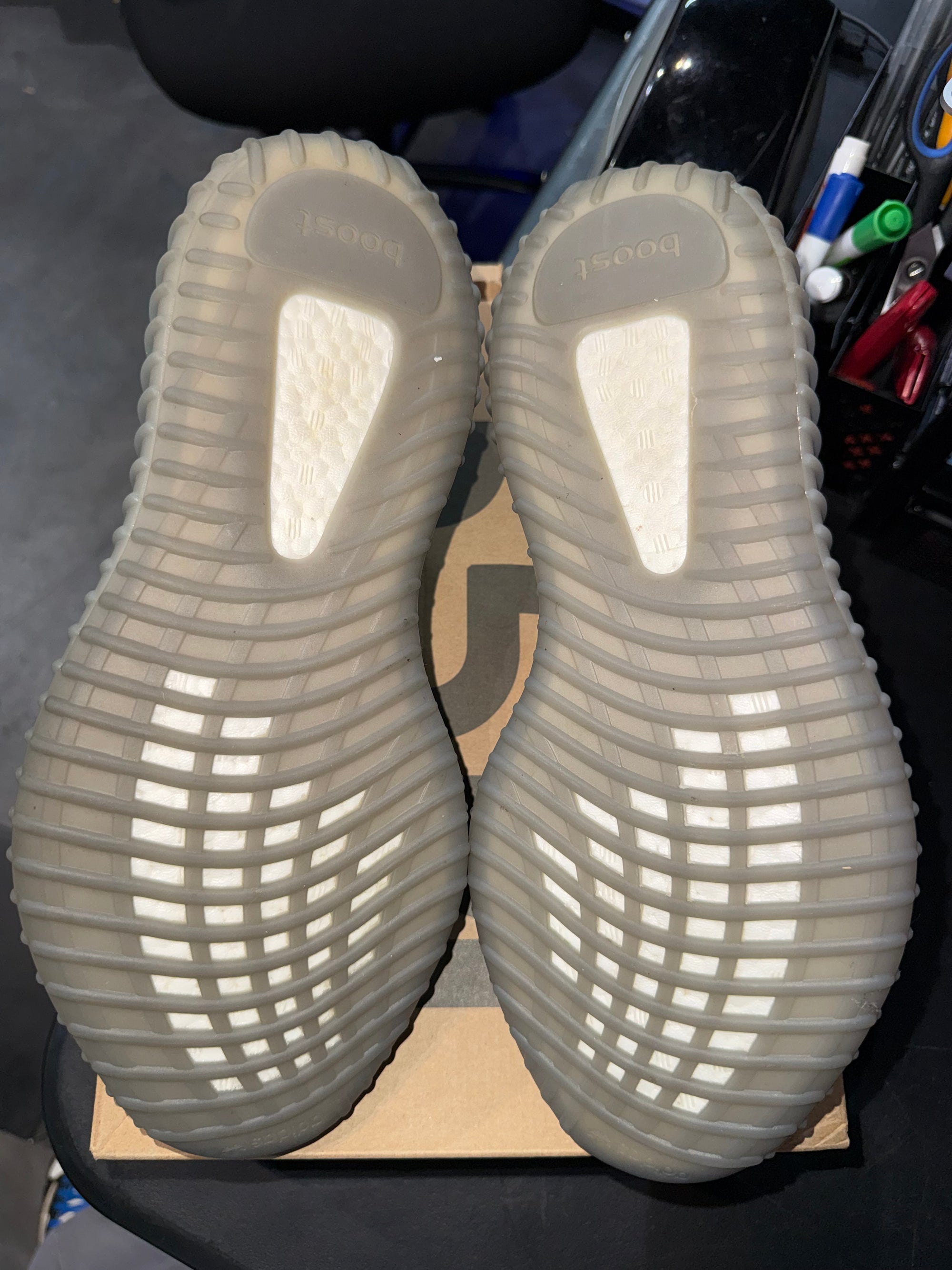 adidas Yeezy Boost 350 V2 Beluga 2.0