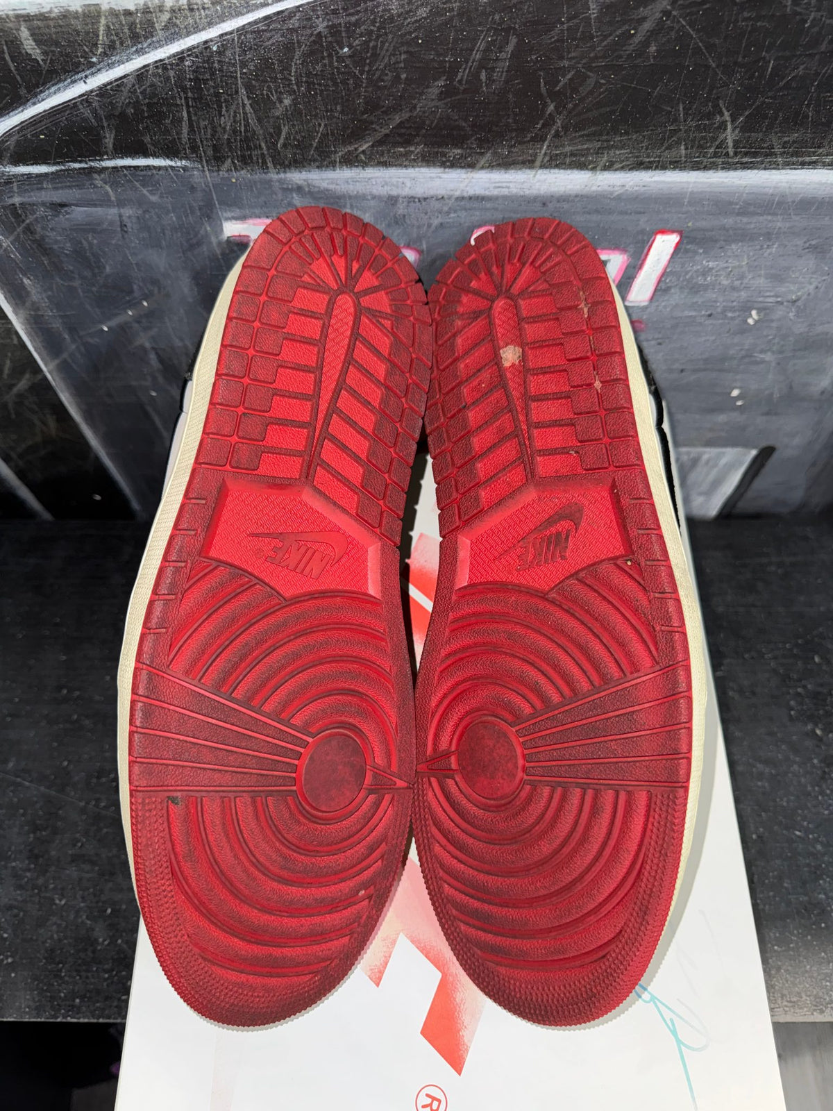 Jordan 1 Retro Low OG Trophy Room Rookie Card Away