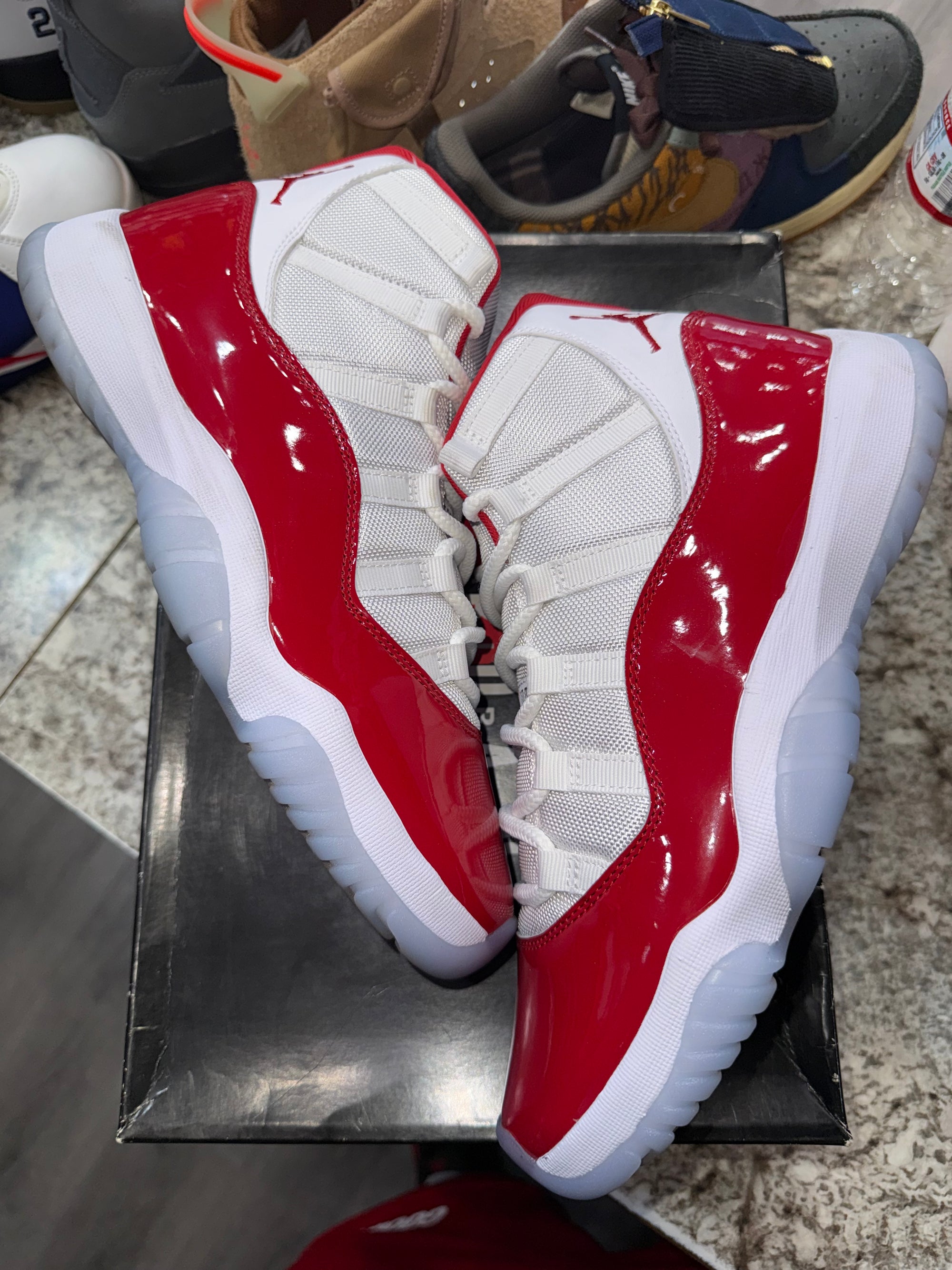 Jordan 11 Retro Cherry (2022)