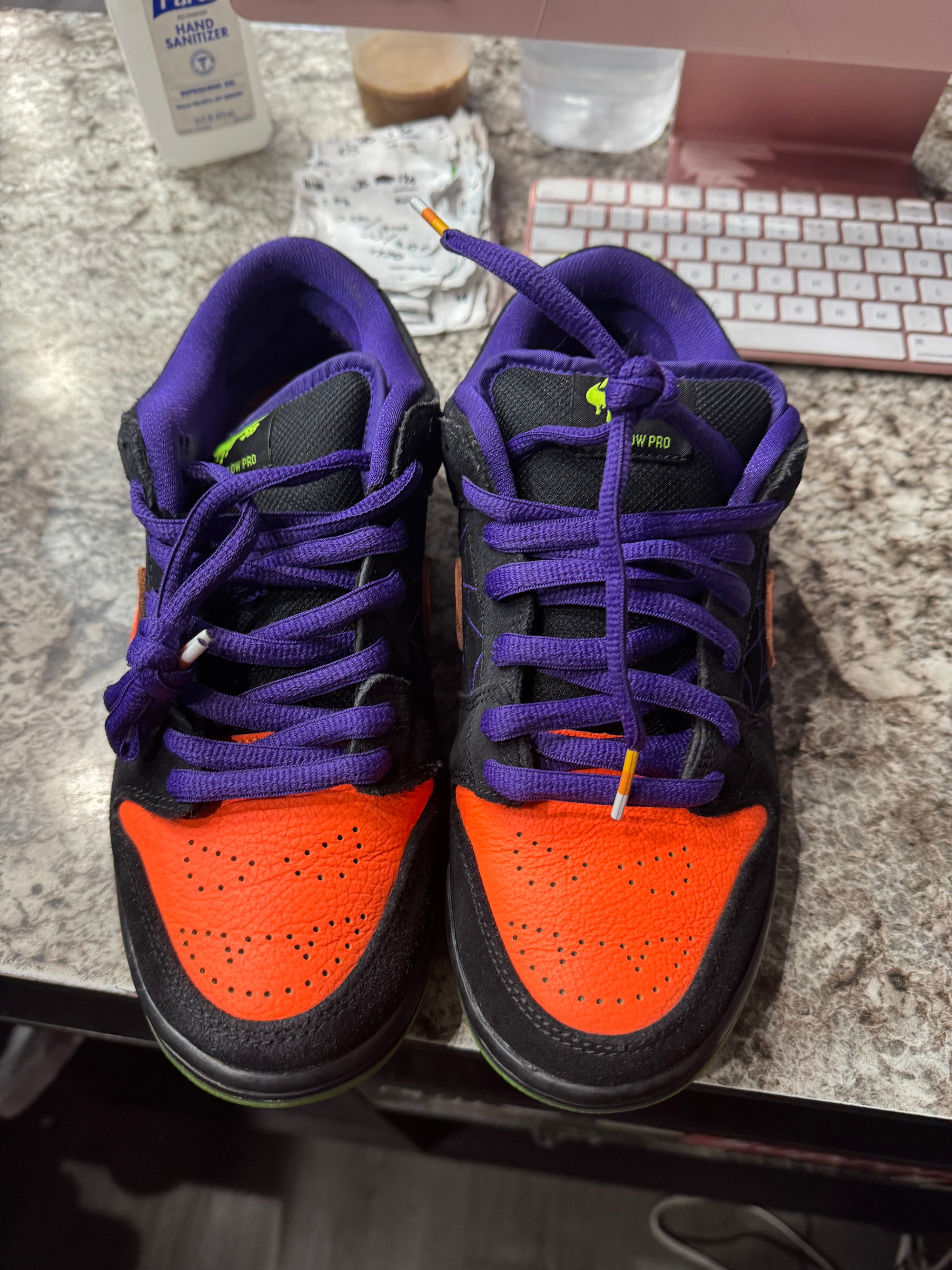 Nike SB Dunk Low Night of Mischief Halloween