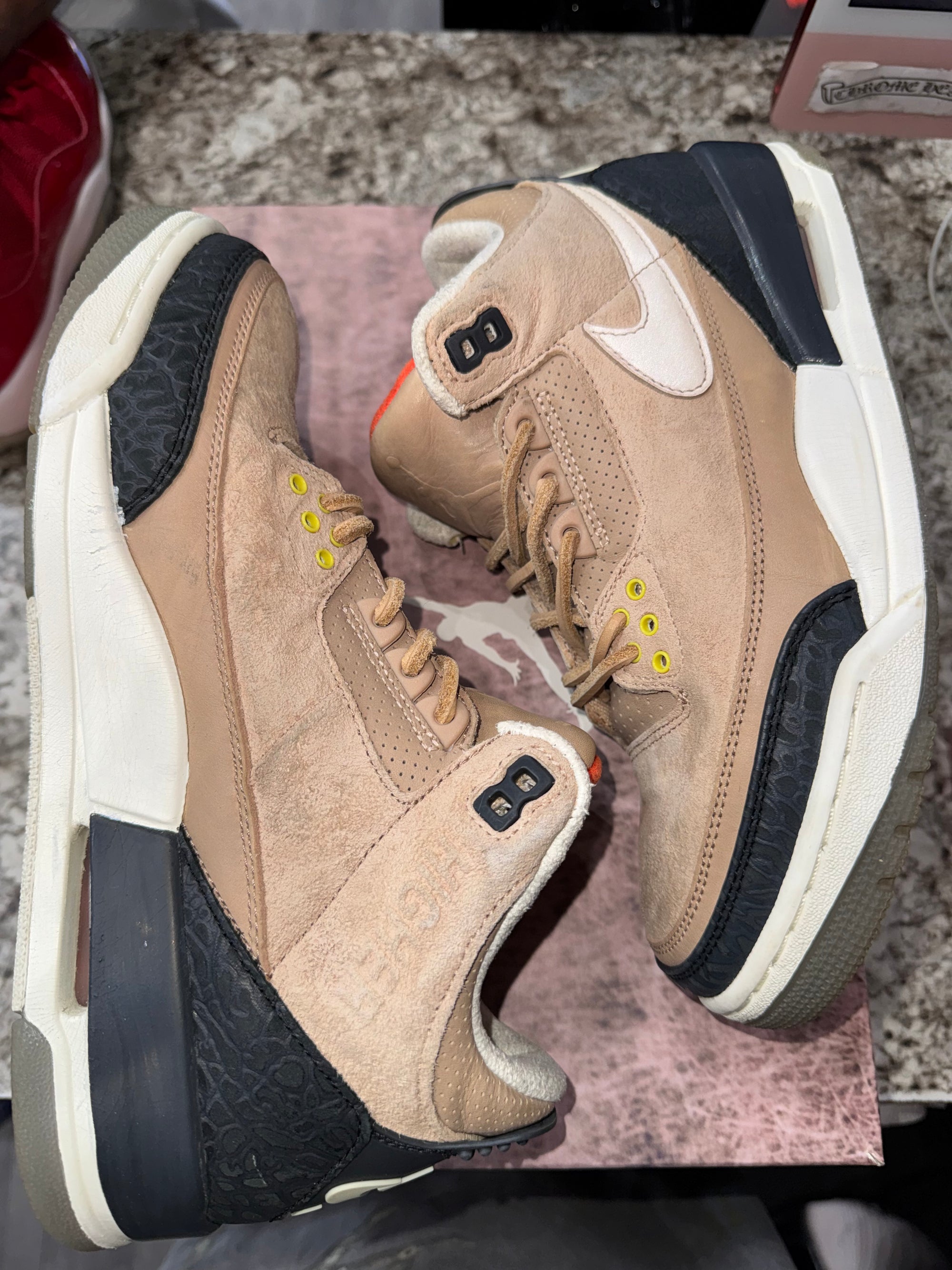 Jordan 3 Retro JTH Bio Beige (DAMAGED BOX)