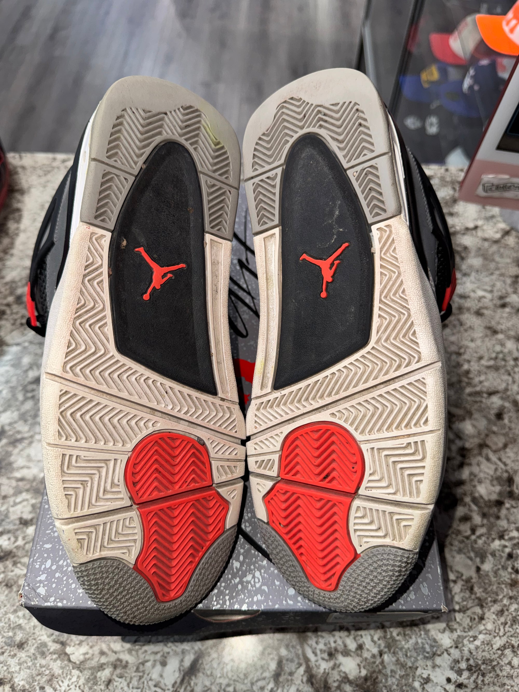 Jordan 4 Retro Infrared