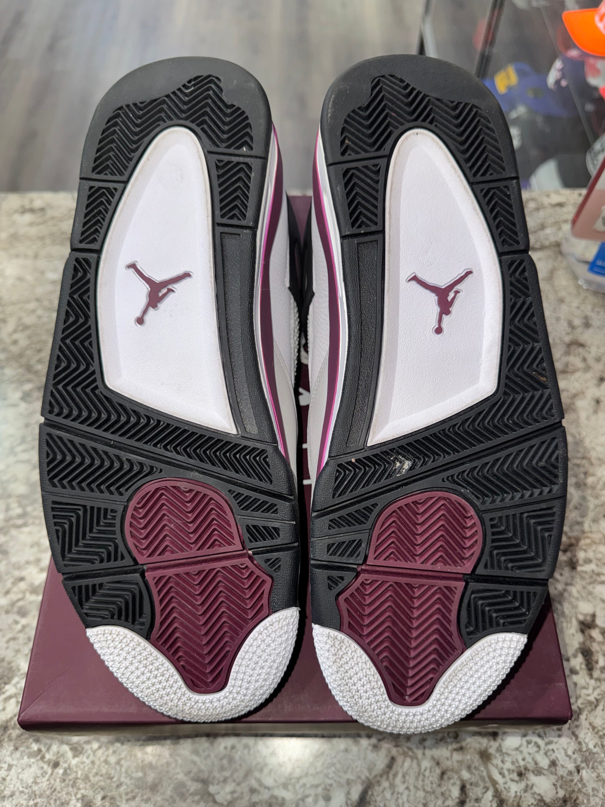 Jordan 4 Retro PSG Paris Saint-Germain