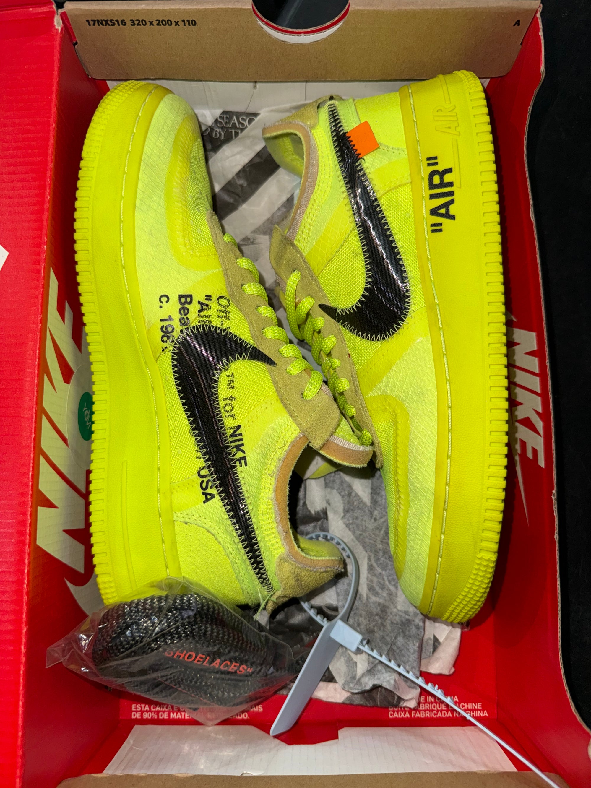 Nike Air Force 1 Low Off-White Volt
