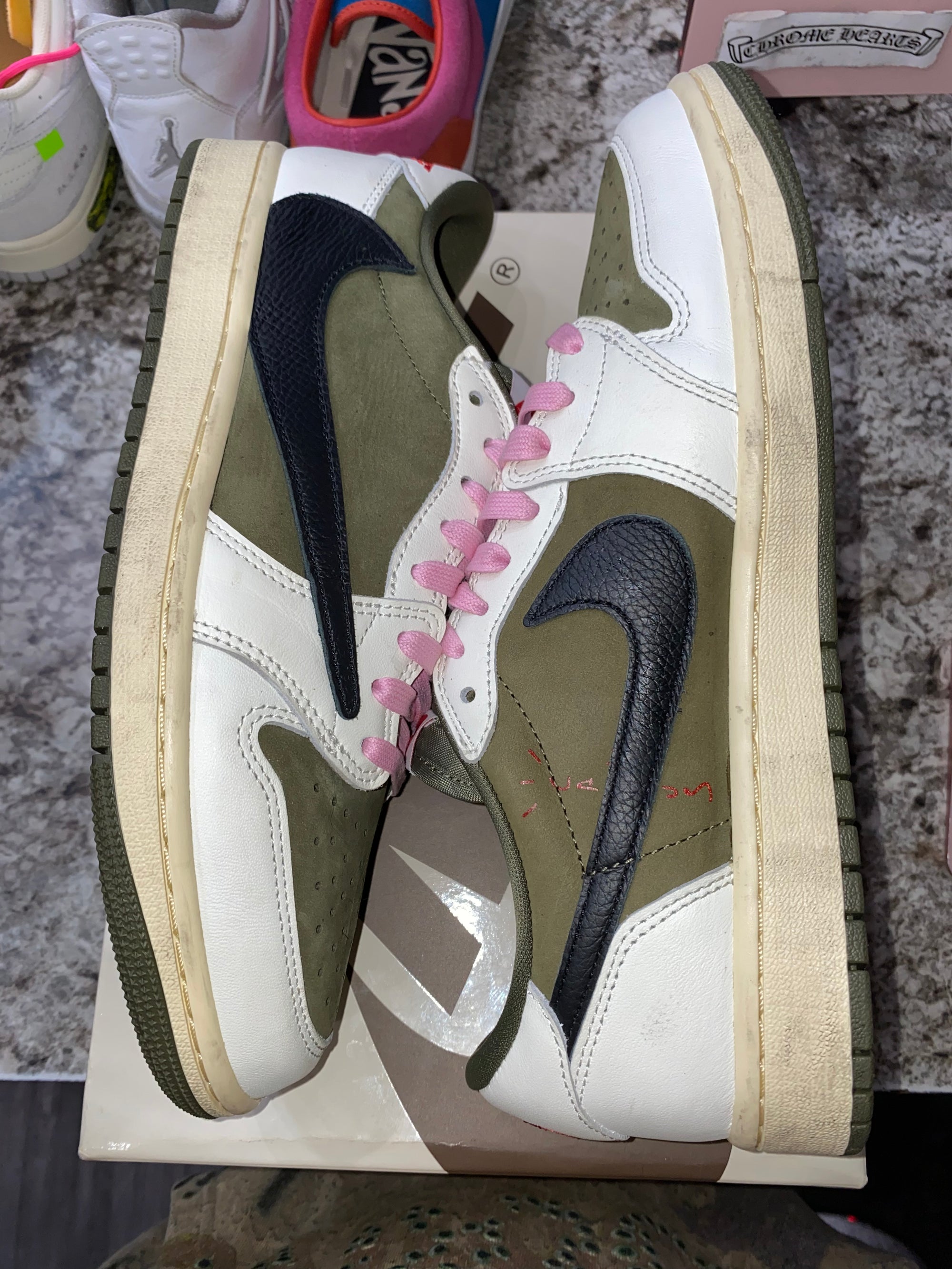 Jordan 1 Retro Low OG SP Travis Scott Medium Olive