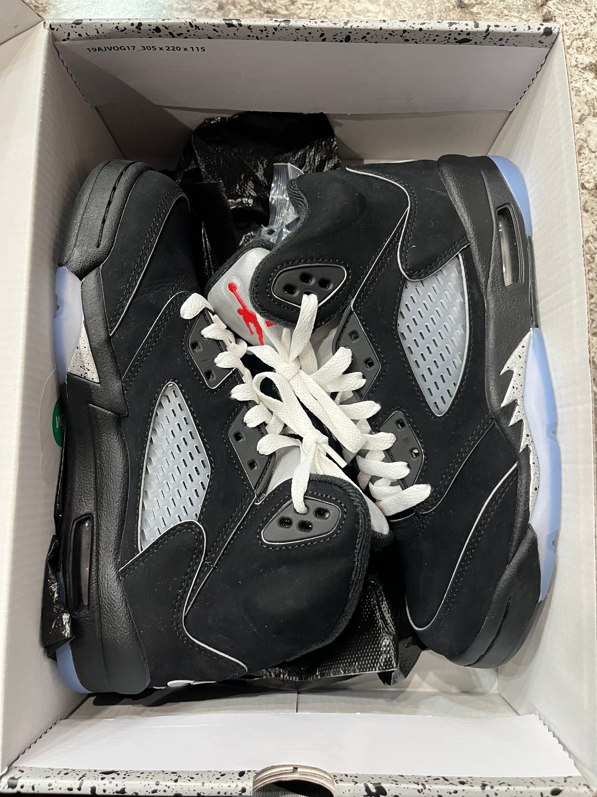 Jordan 5 Retro OG Black Metallic Reimagined