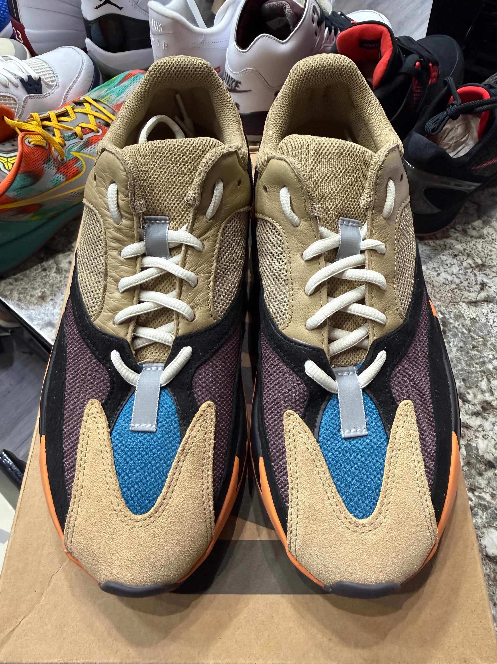 adidas Yeezy Boost 700 Enflame Amber (VNDS)