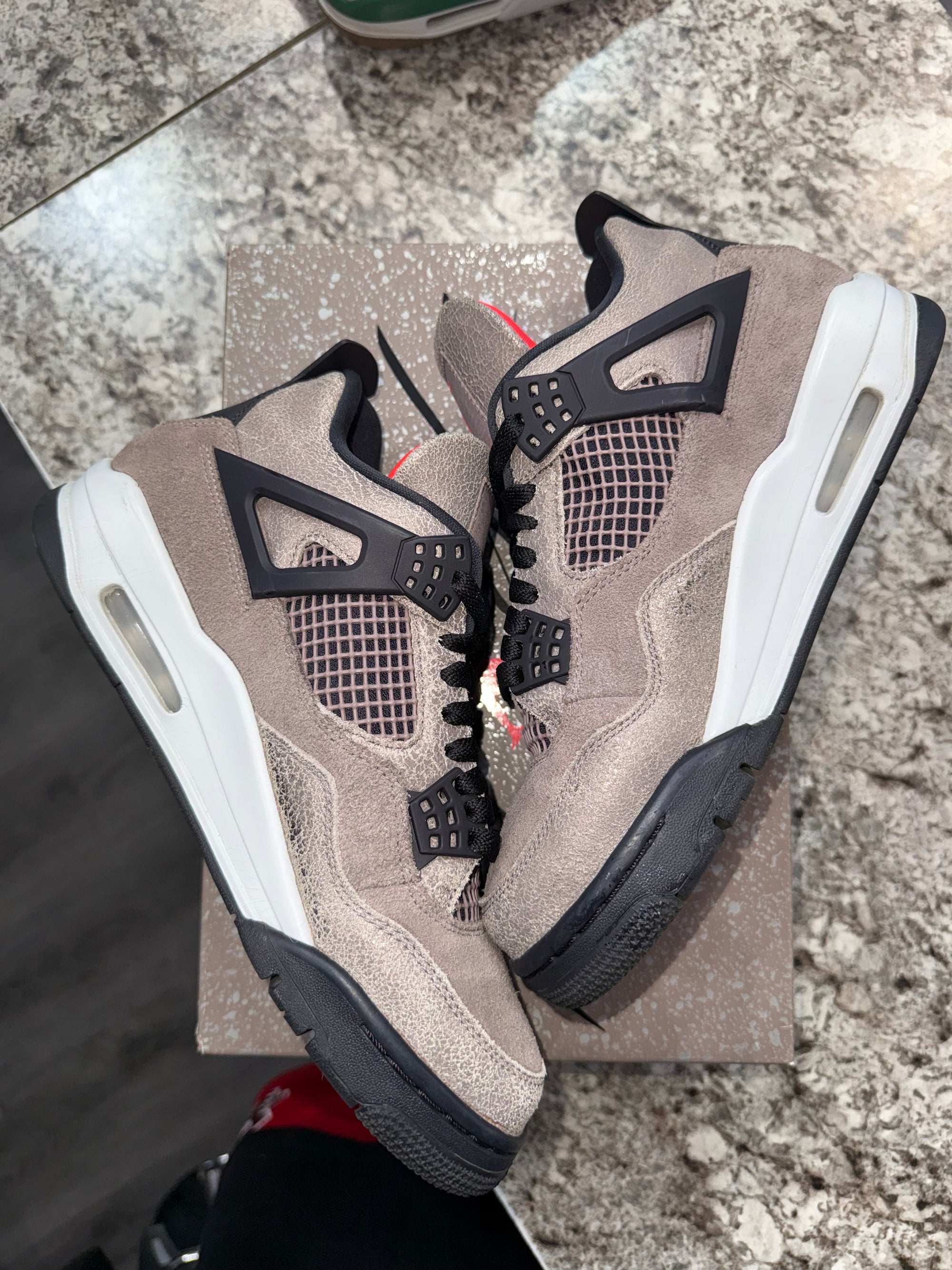 Jordan 4 Retro Taupe Haze