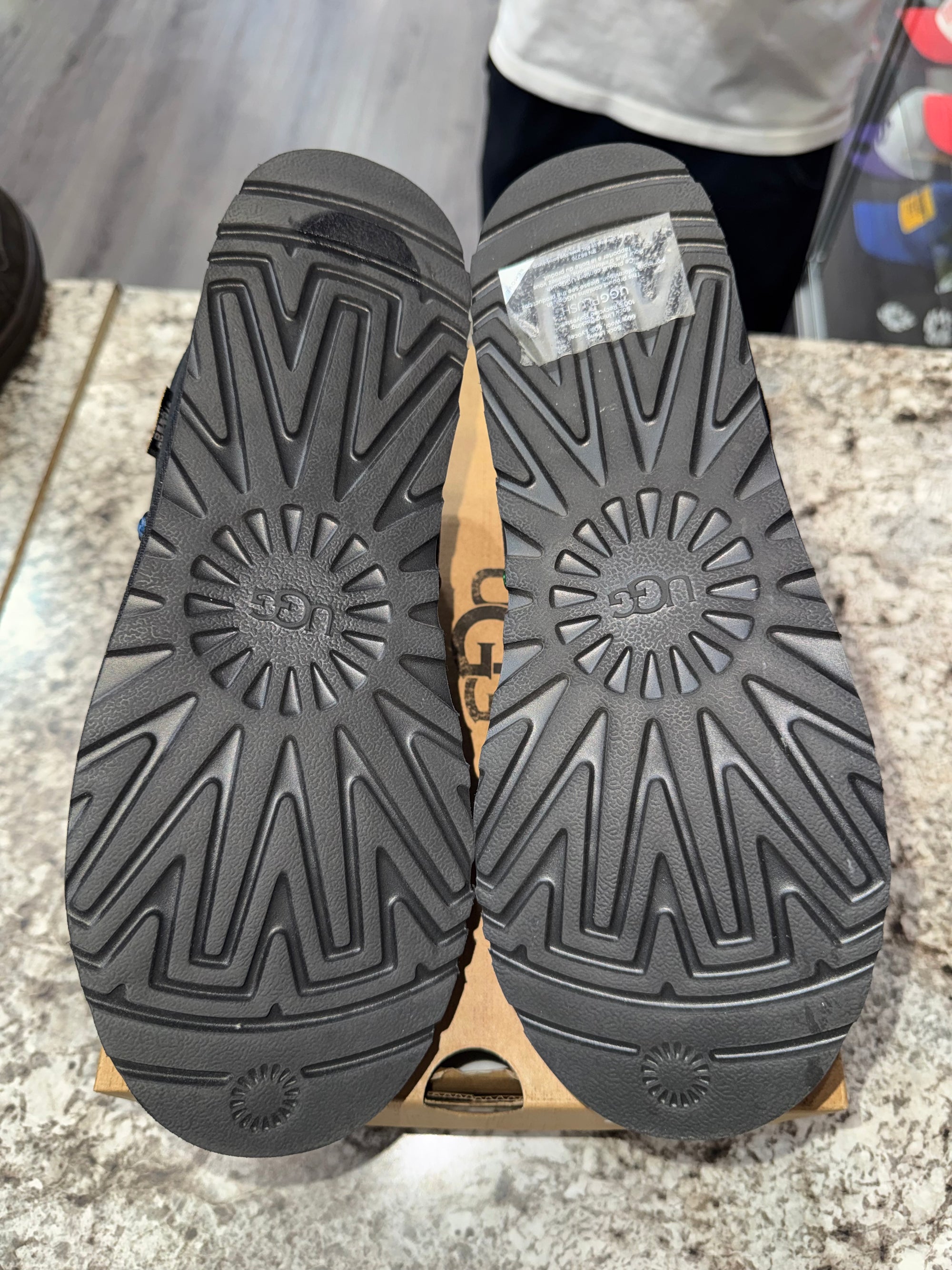 UGG Tasman Slipper Gallery Dept. Black