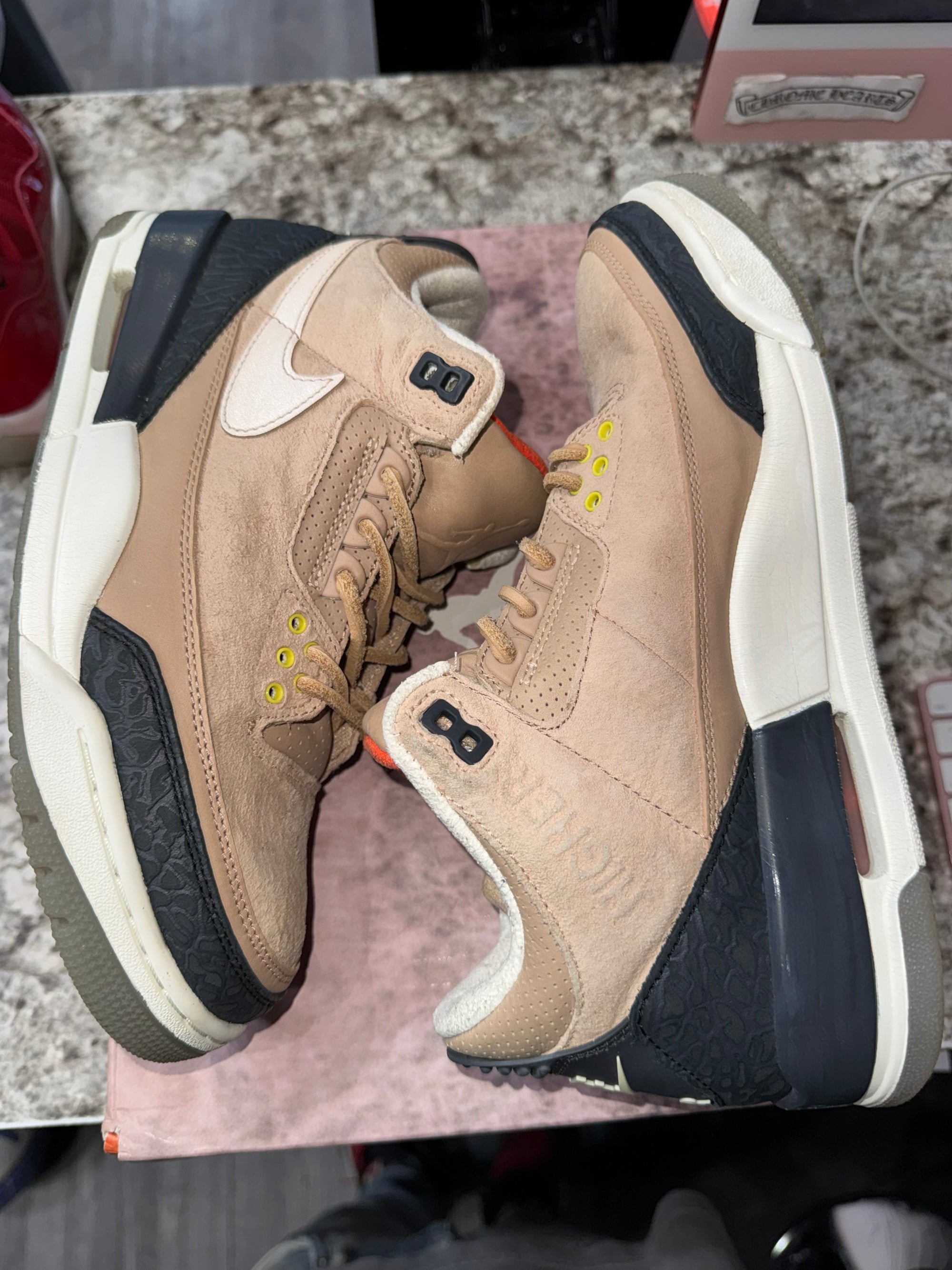 Jordan 3 Retro JTH Bio Beige (DAMAGED BOX)