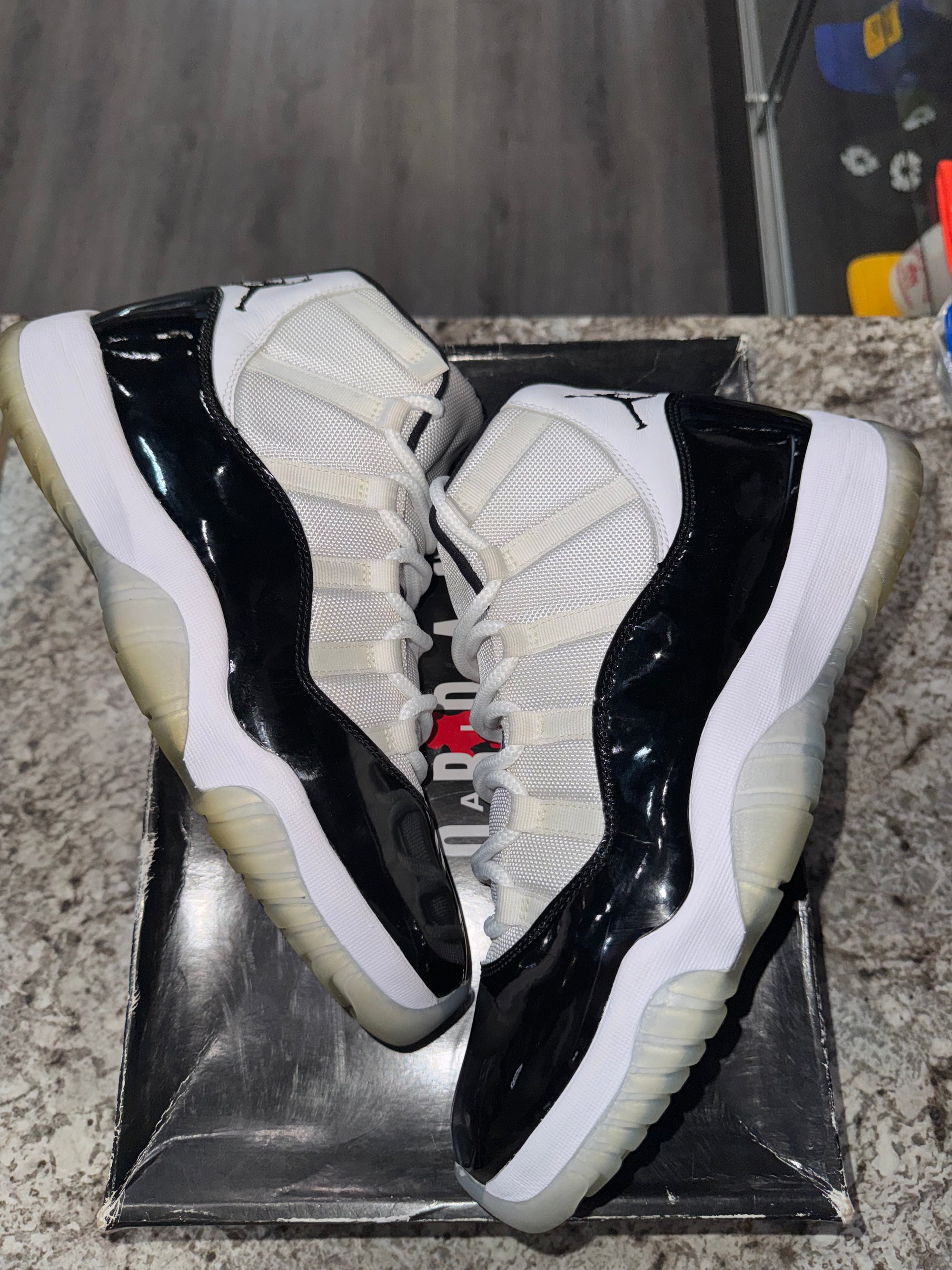 Jordan 11 Retro Concord (2018)