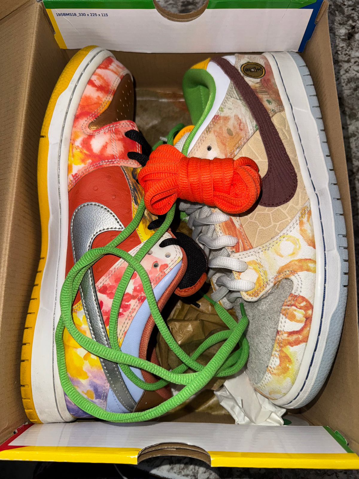 Nike SB Dunk Low Street Hawker (2021)