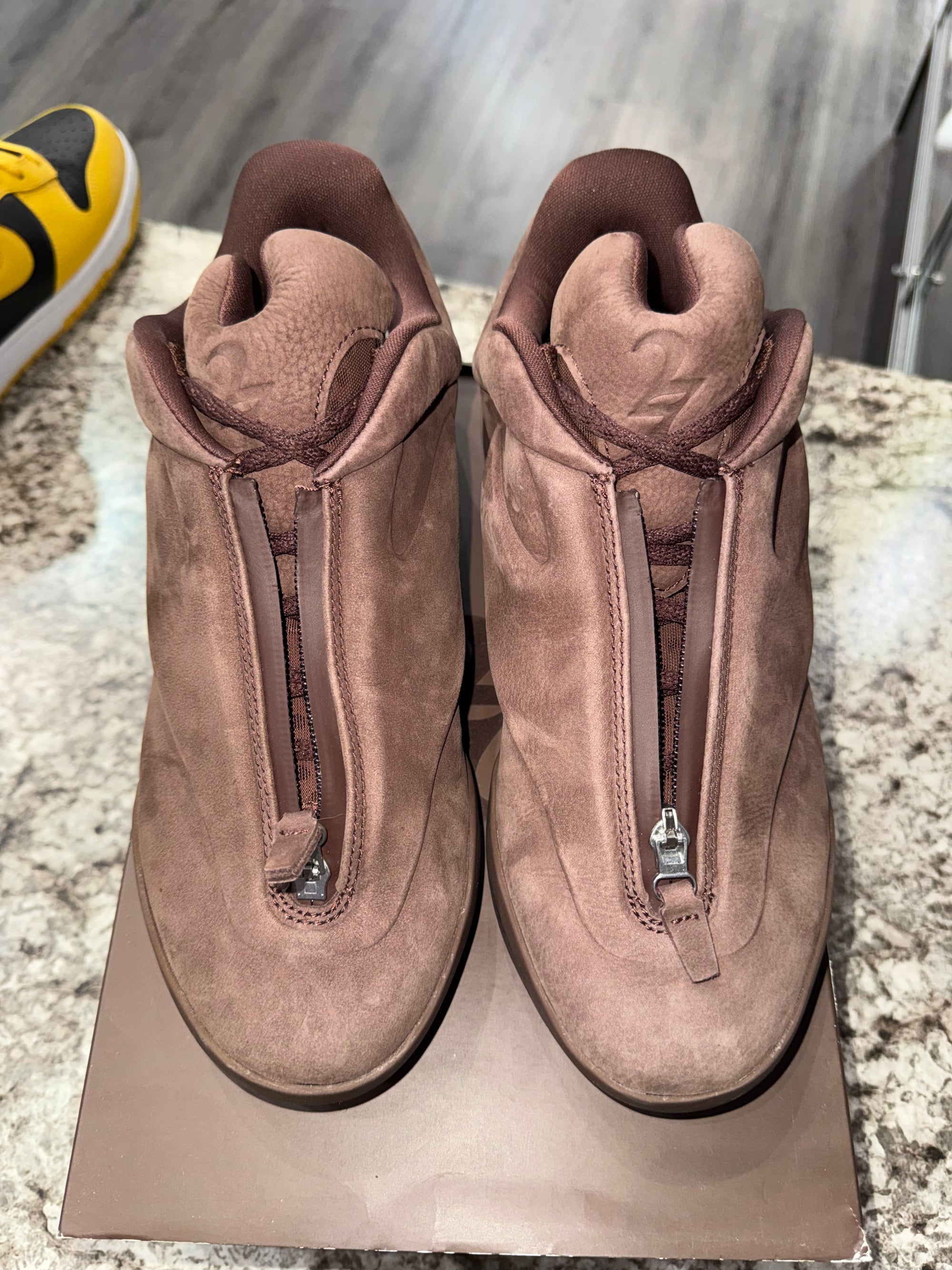Converse SHAI 001 Lux Truffle