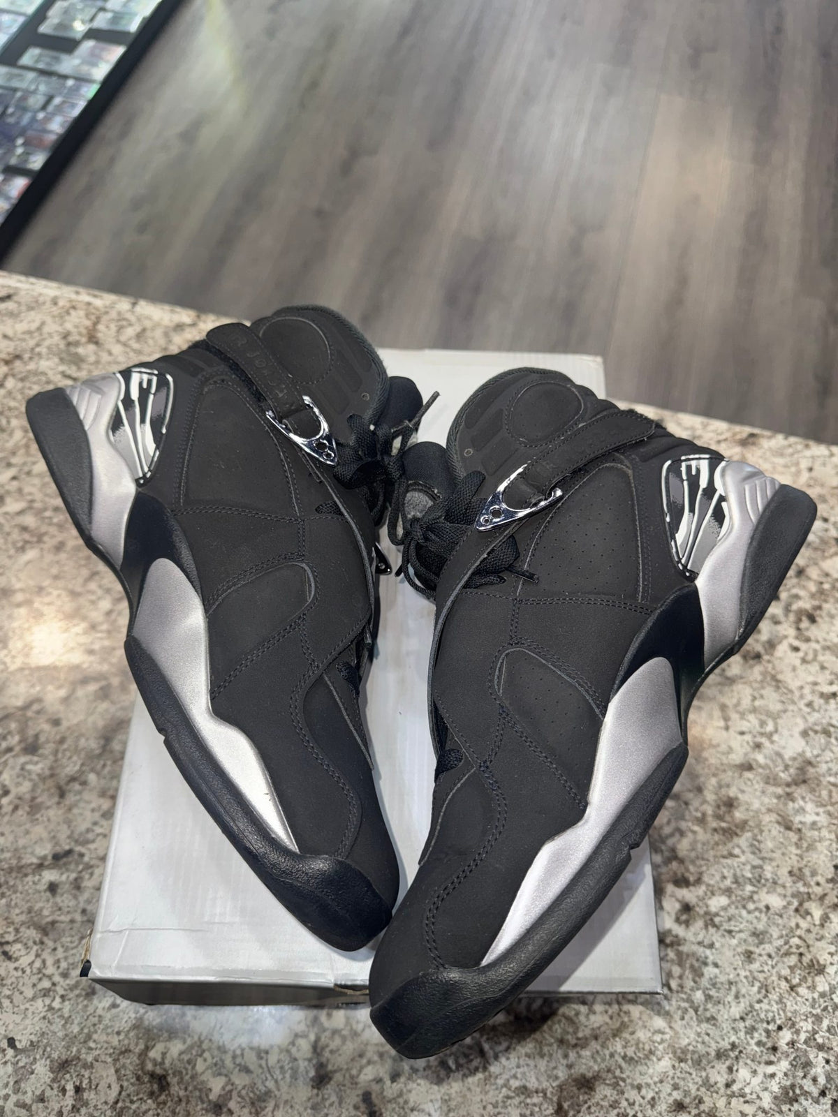 Jordan 8 Retro Chrome (2026)