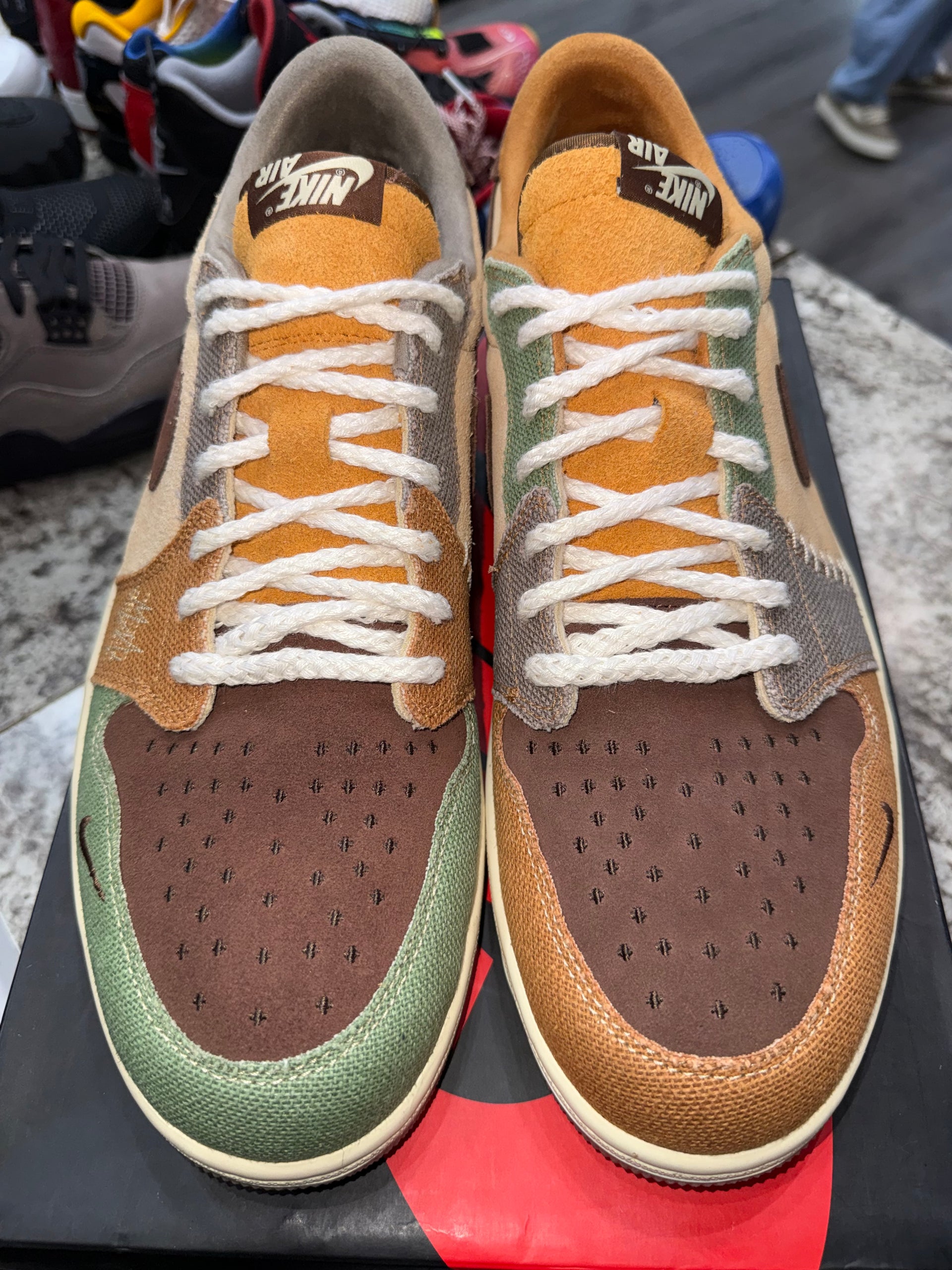 Jordan 1 Retro Low OG Zion Williamson Voodoo