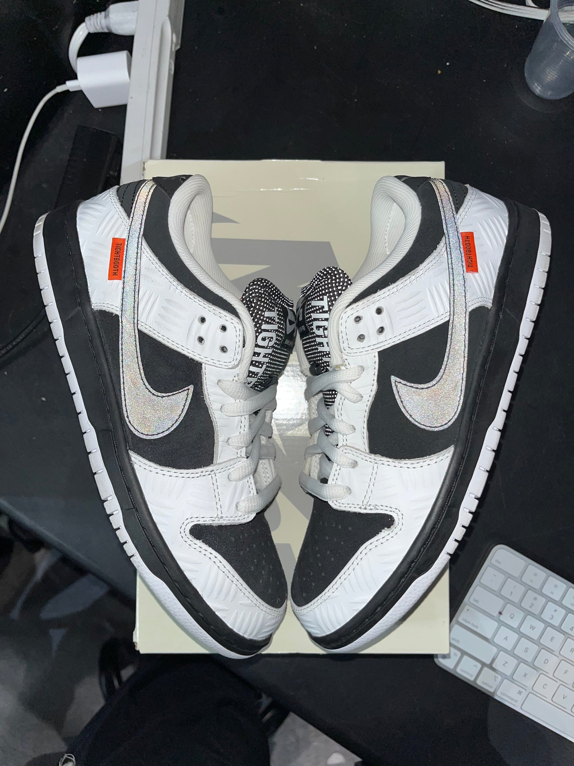 Nike SB Dunk Low TIGHTBOOTH