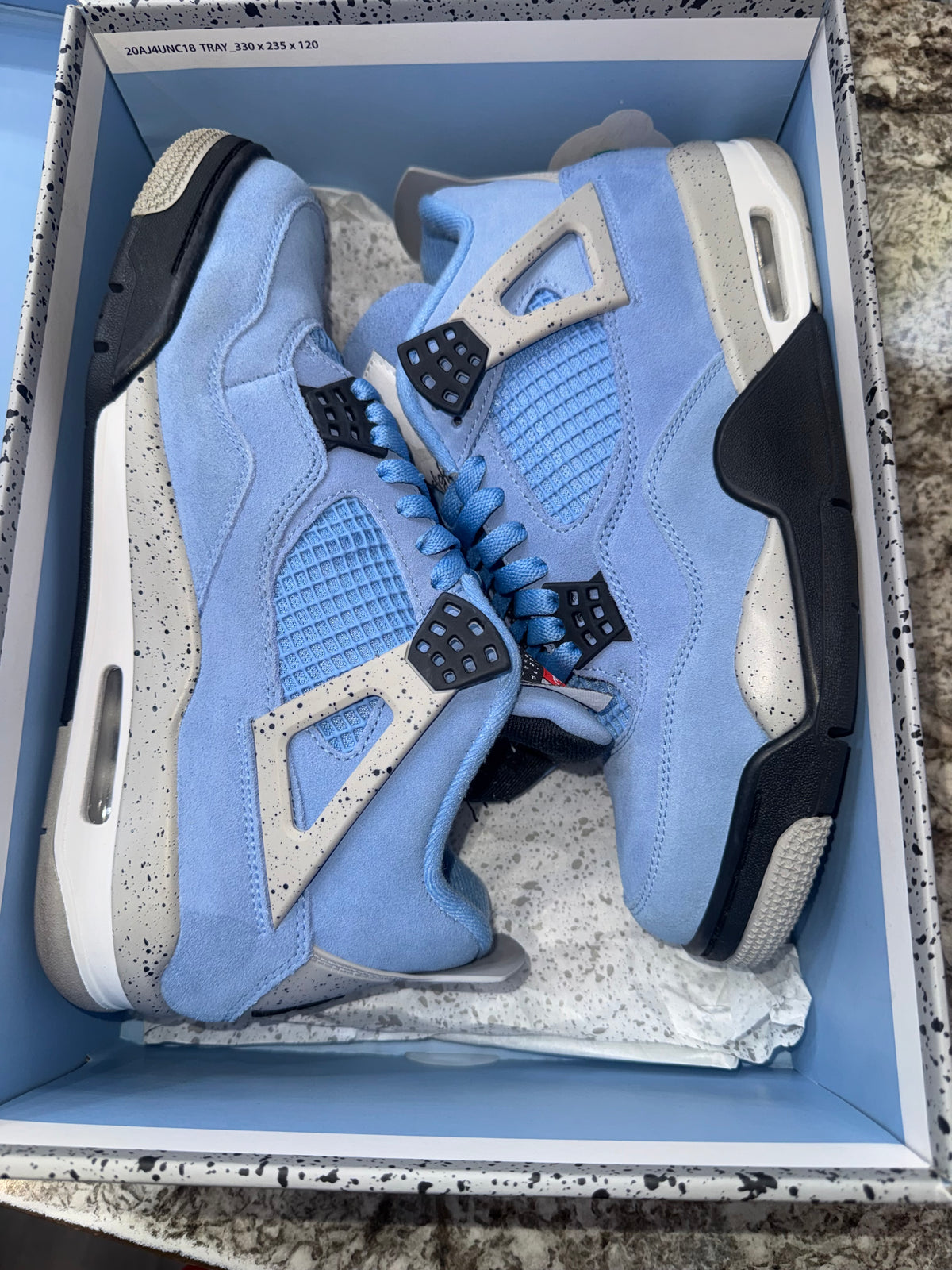 Jordan 4 Retro University Blue