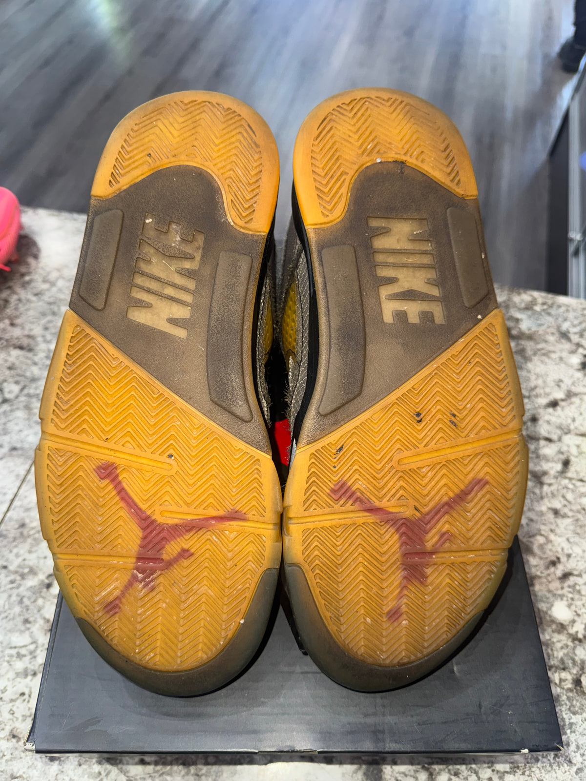 Jordan 5 Retro Off-White Muslin