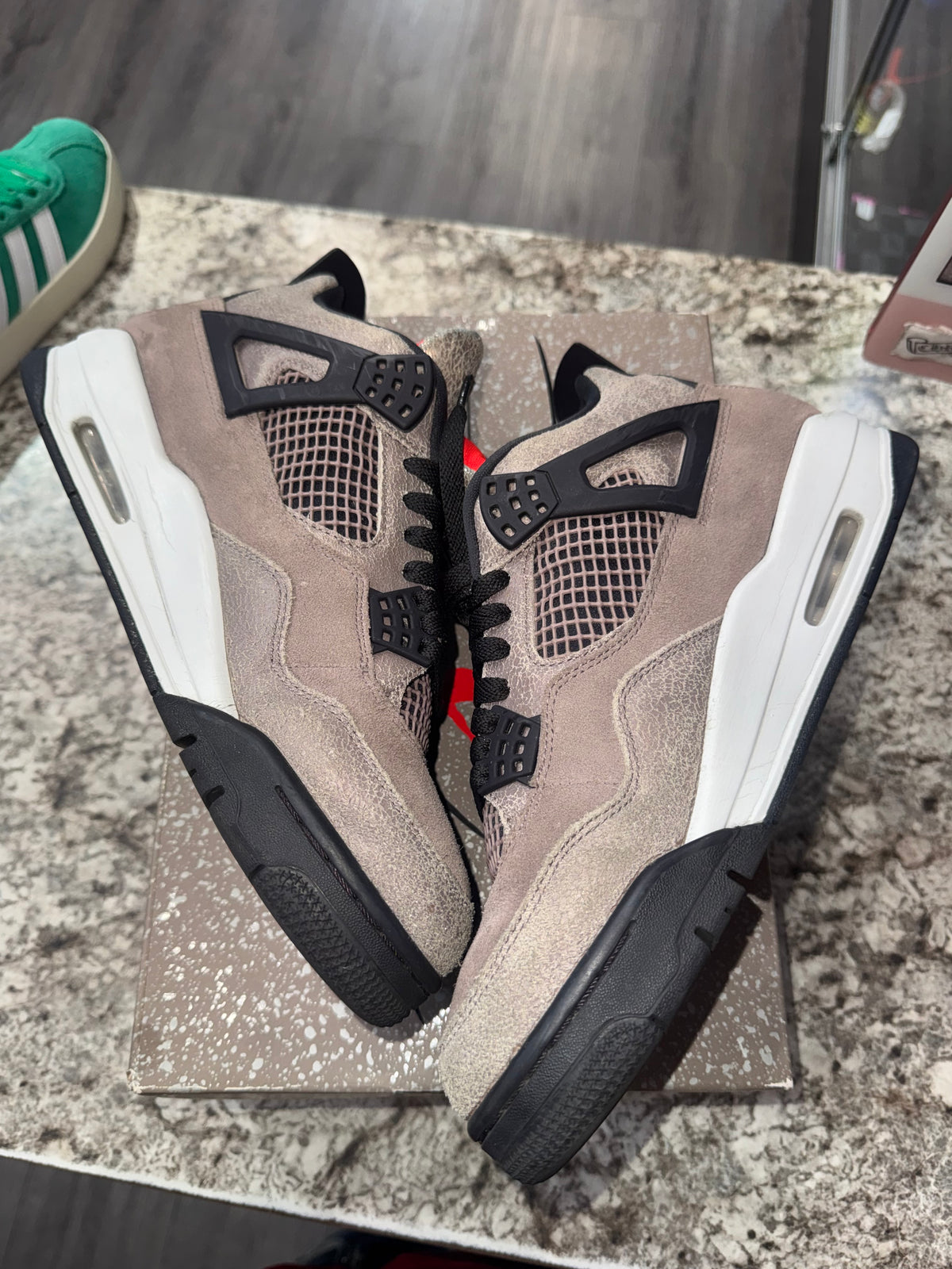 Jordan 4 Retro Taupe Haze