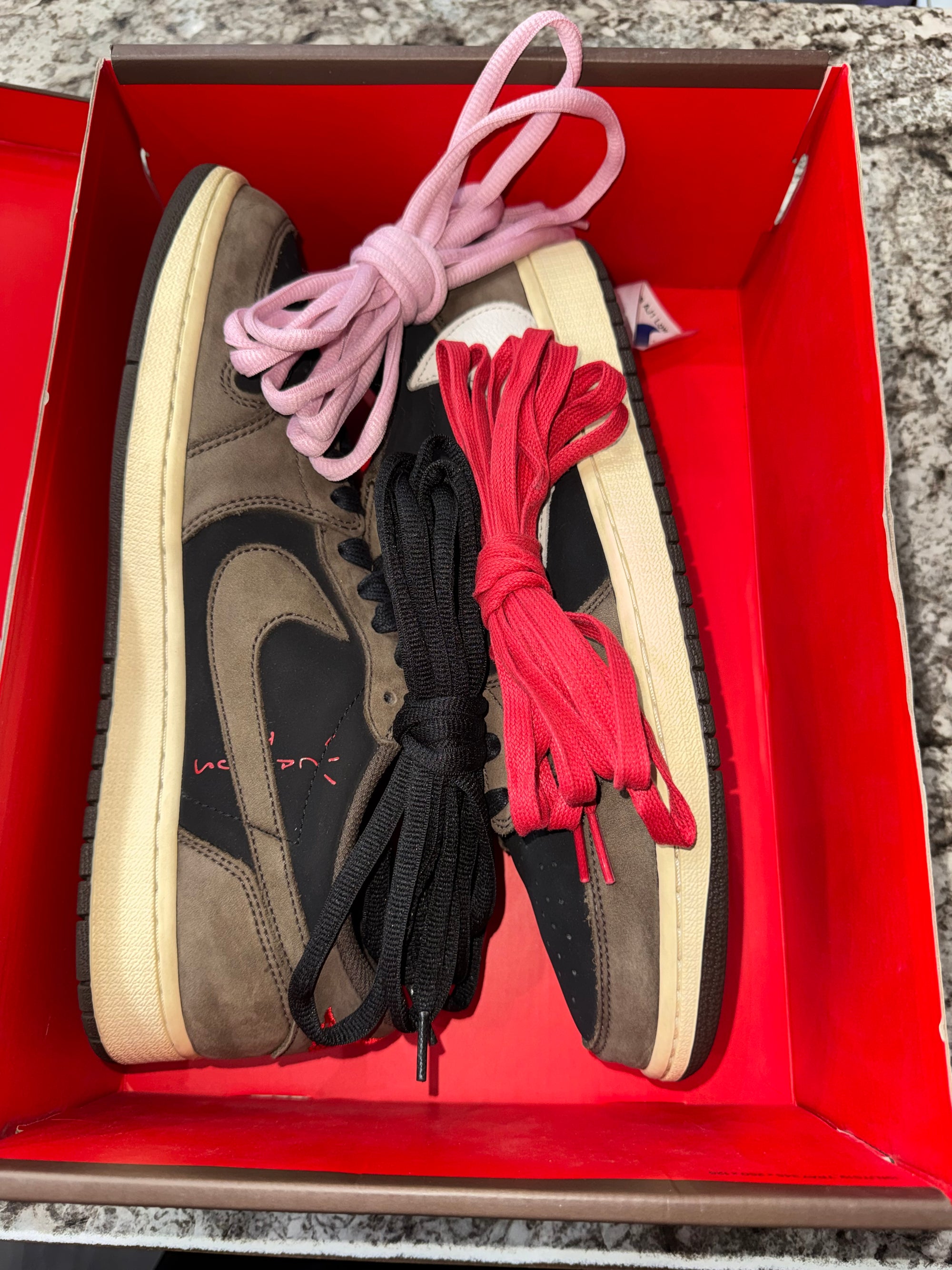 Jordan 1 Retro Low OG SP Travis Scott Mocha