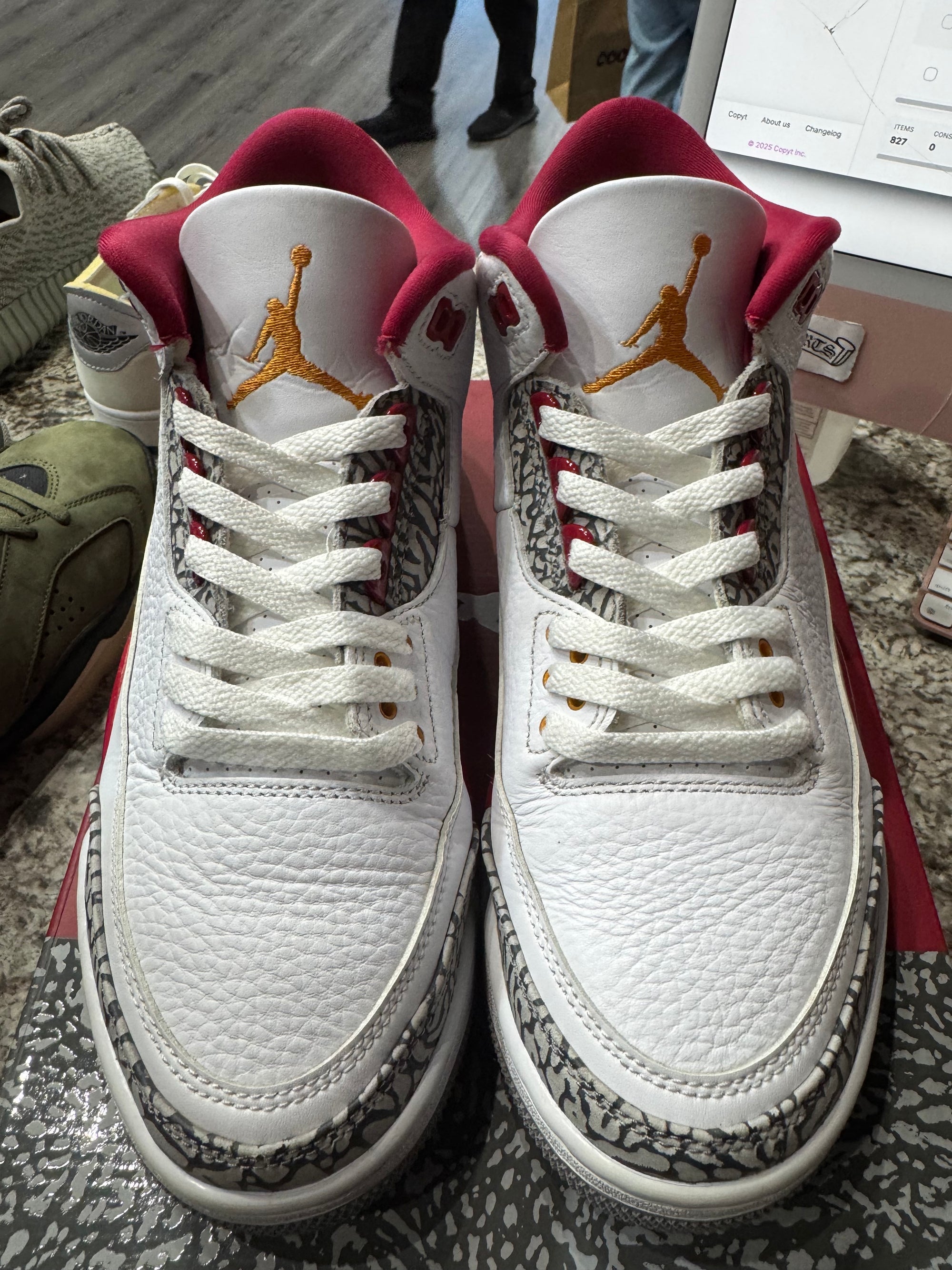 Jordan 3 Retro Cardinal Red