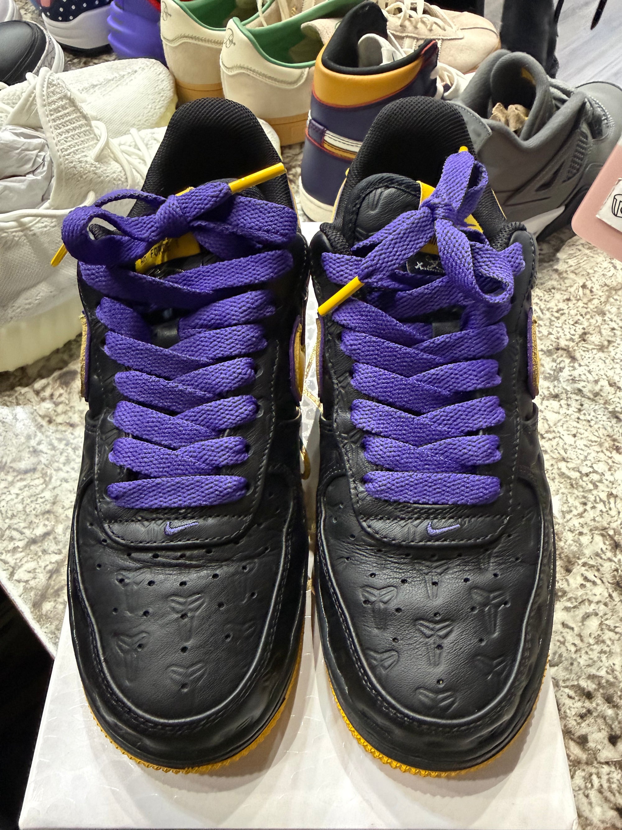 Nike Air Force 1 Low Kobe Bryant Lakers Away (Numbered Edition of 8000)