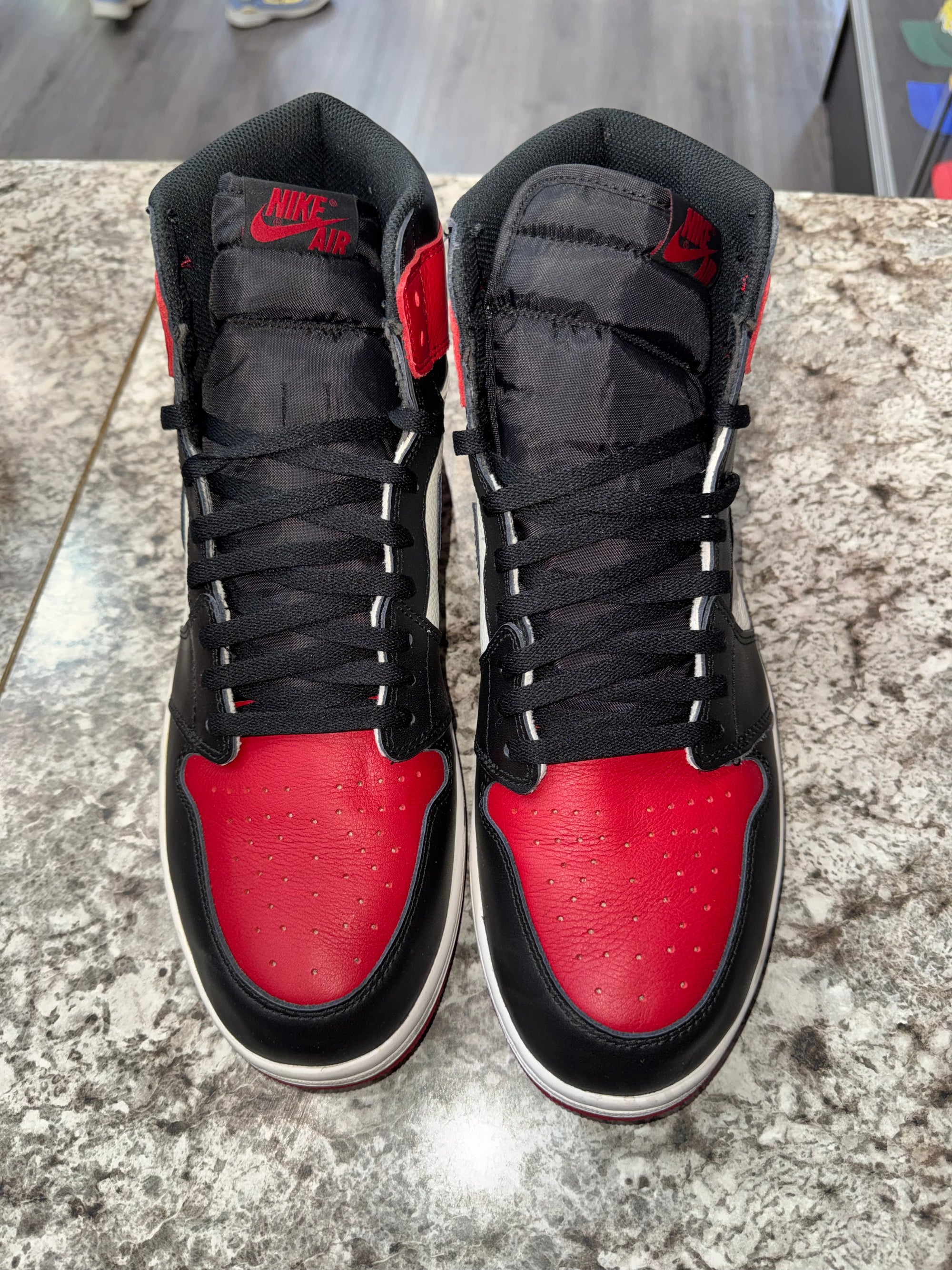 Jordan 1 Retro High Bred Toe