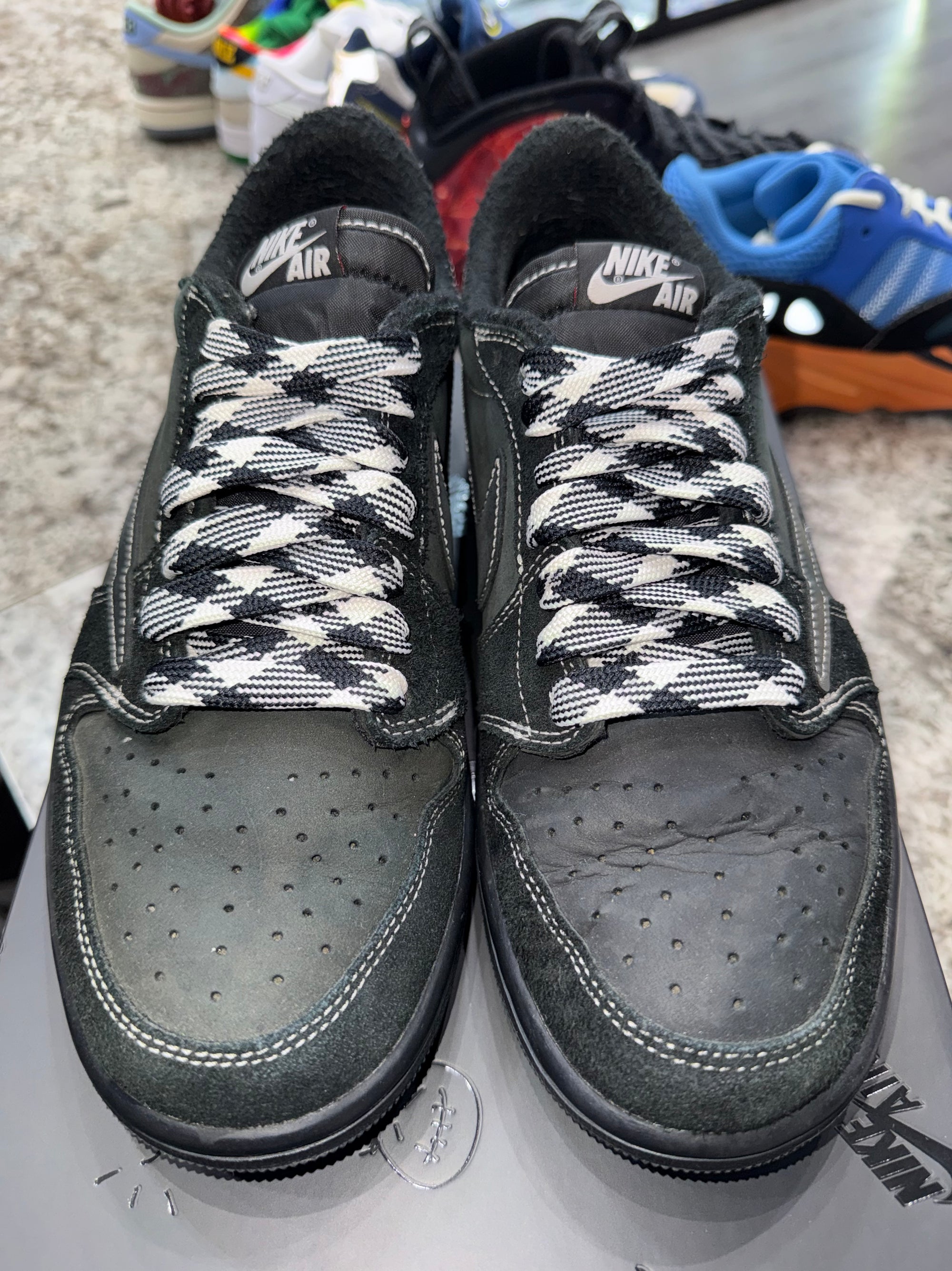 Jordan 1 Retro Low OG SP Travis Scott Black Phantom