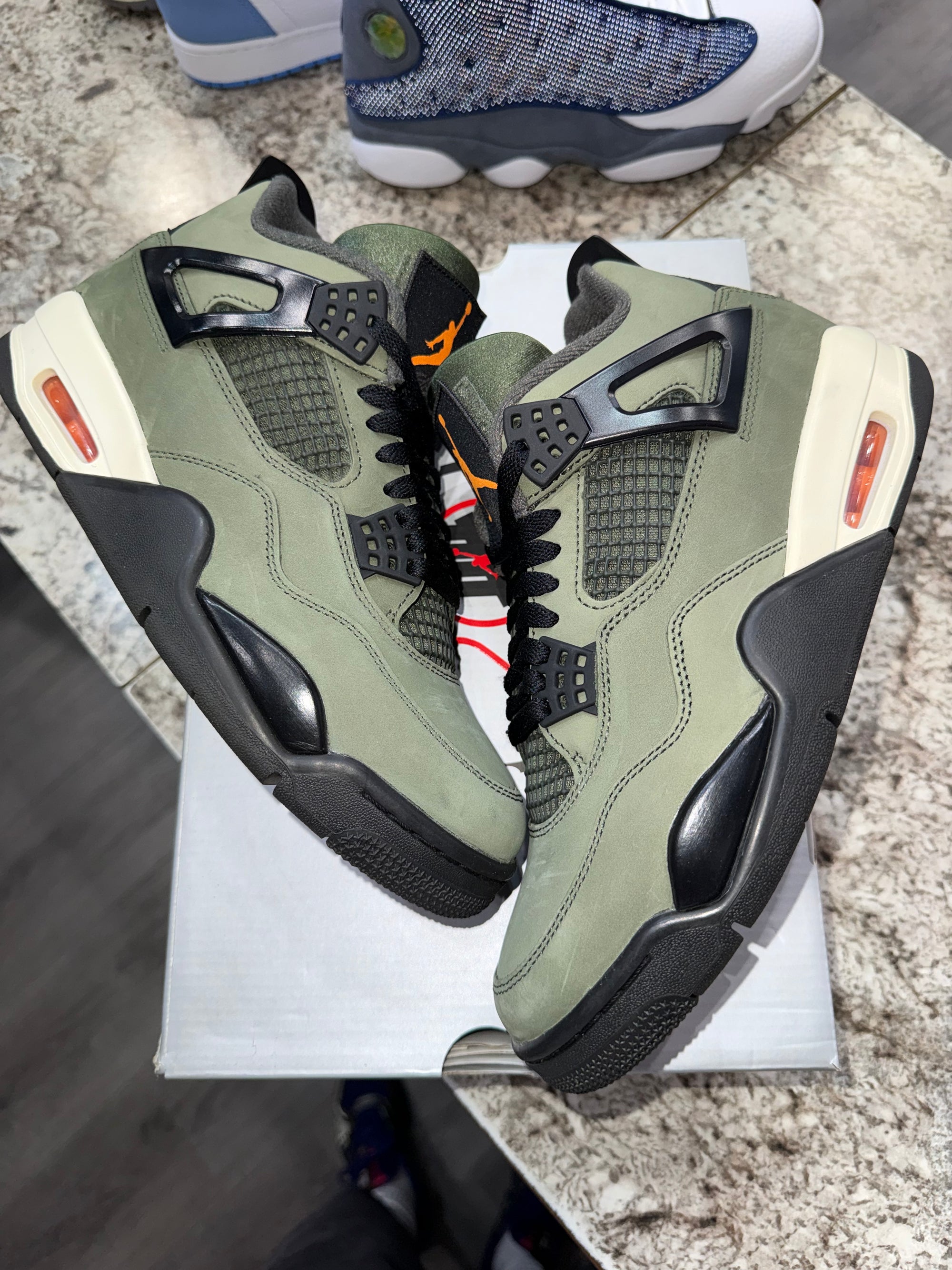 Jordan 4 Retro OG SP Undefeated (2025)