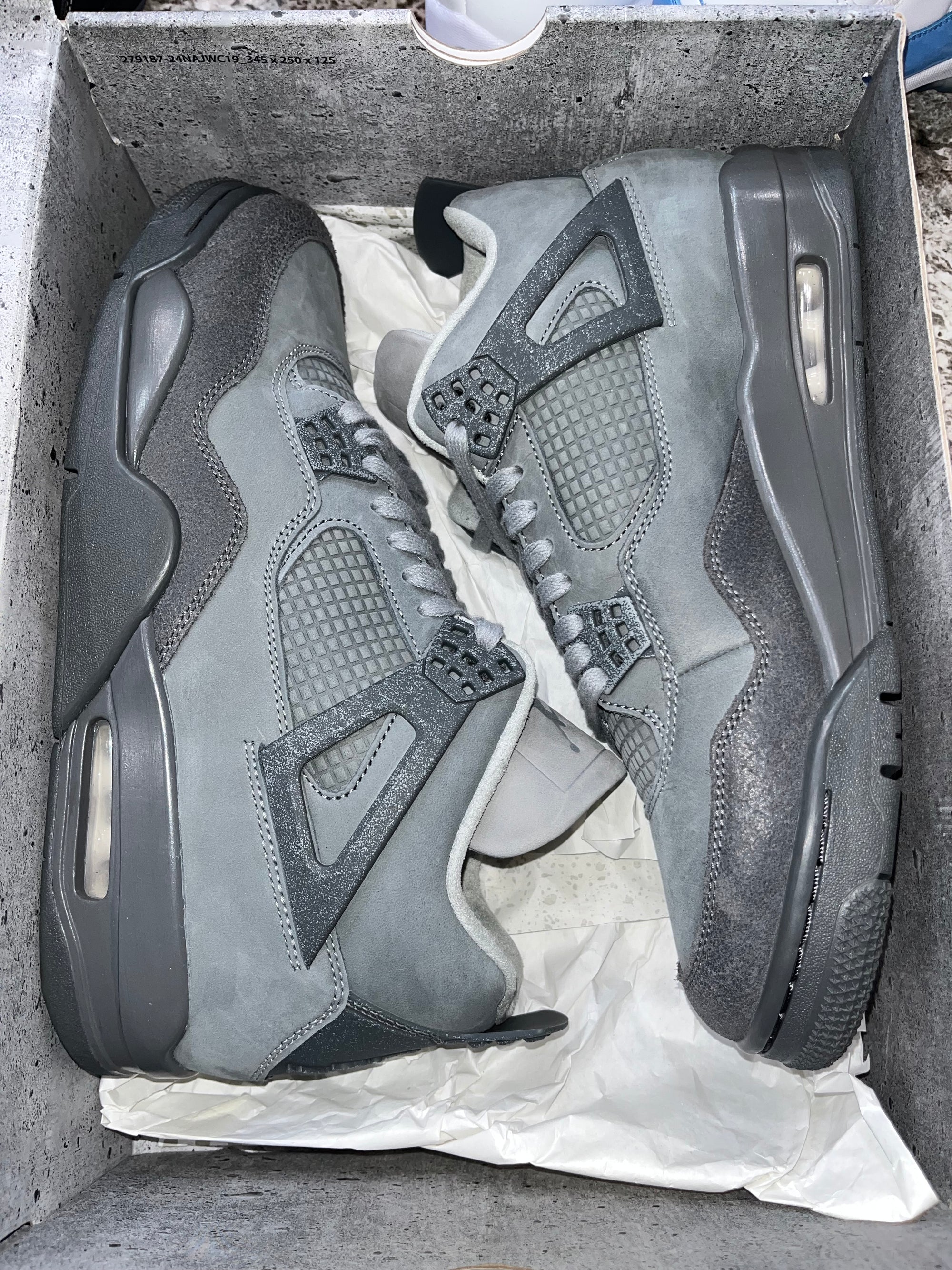 Jordan 4 Retro SE Paris Olympics Wet Cement