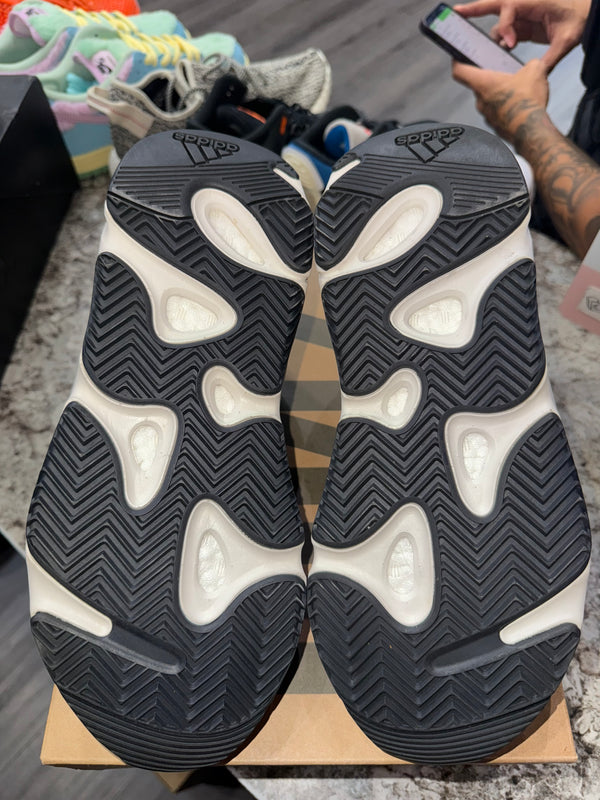 adidas Yeezy Boost 700 Wave Runner