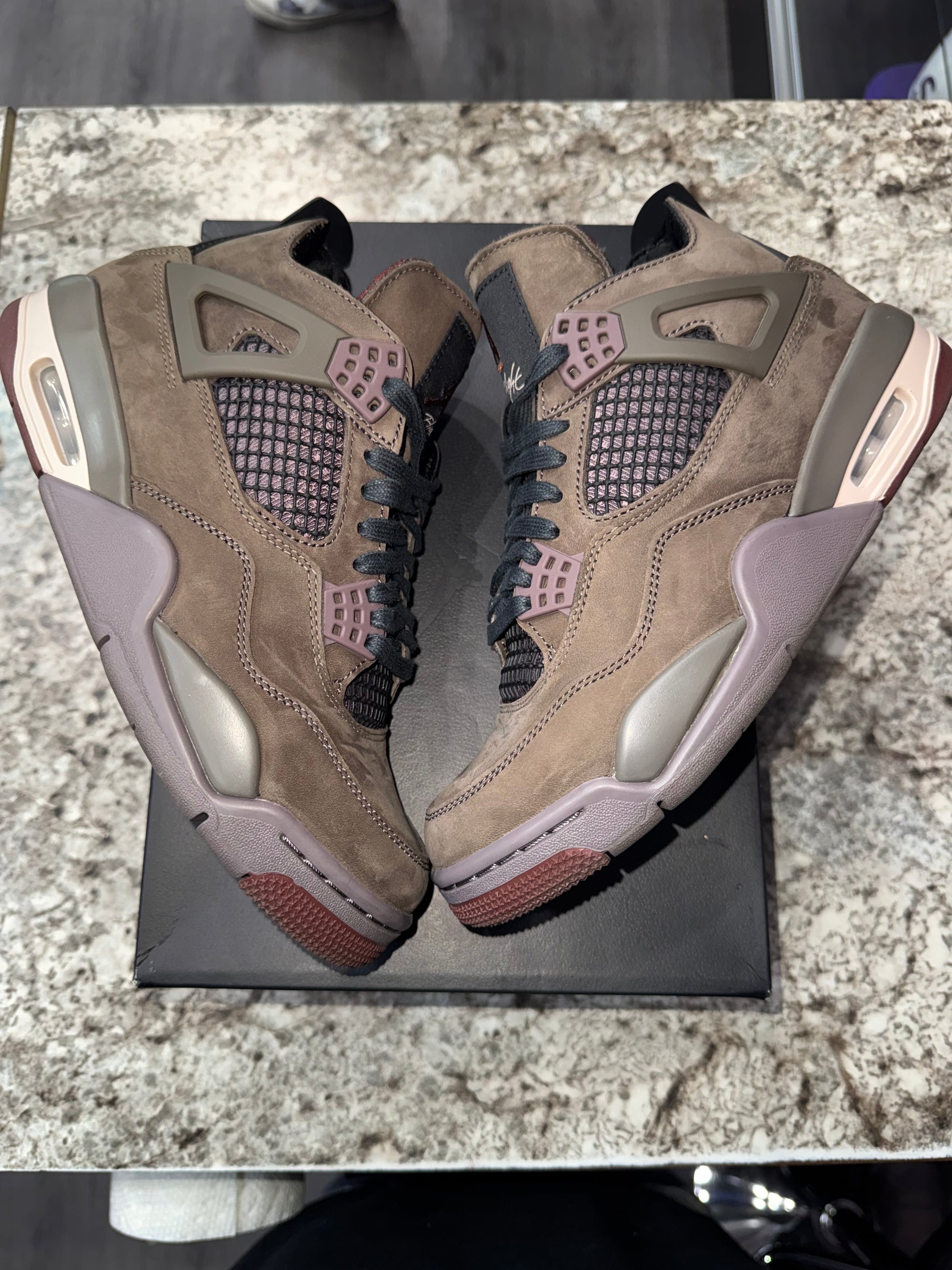 Jordan 4 Retro SP A Ma Maniére Dark Mocha